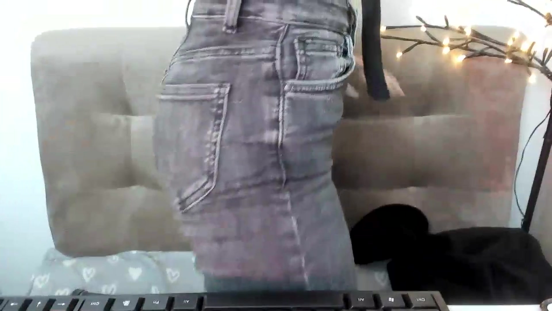Gallery image thumbnail from KristiGant's myfreecams stream on, 06/09/2026, 15:25 image 18 of 20
