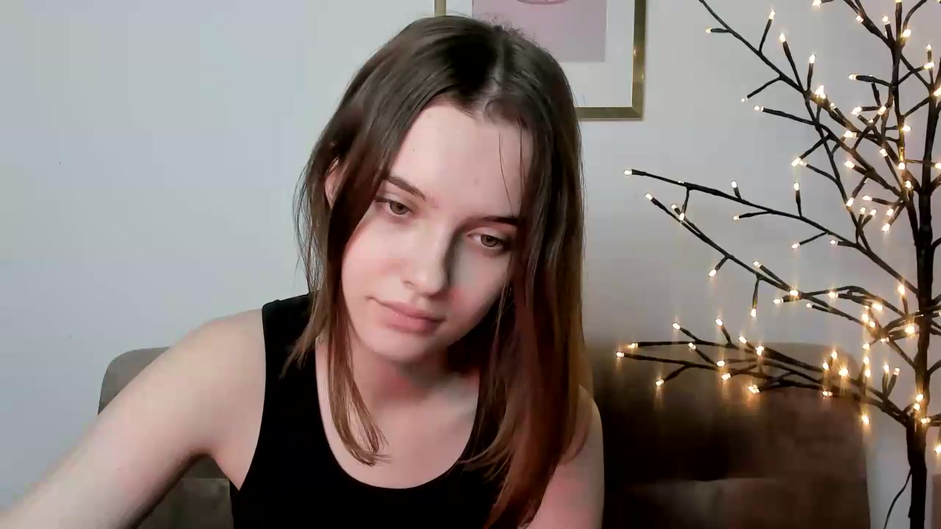Gallery image thumbnail from KristiGant's myfreecams stream on, 06/09/2026, 16:05 image 13 of 20
