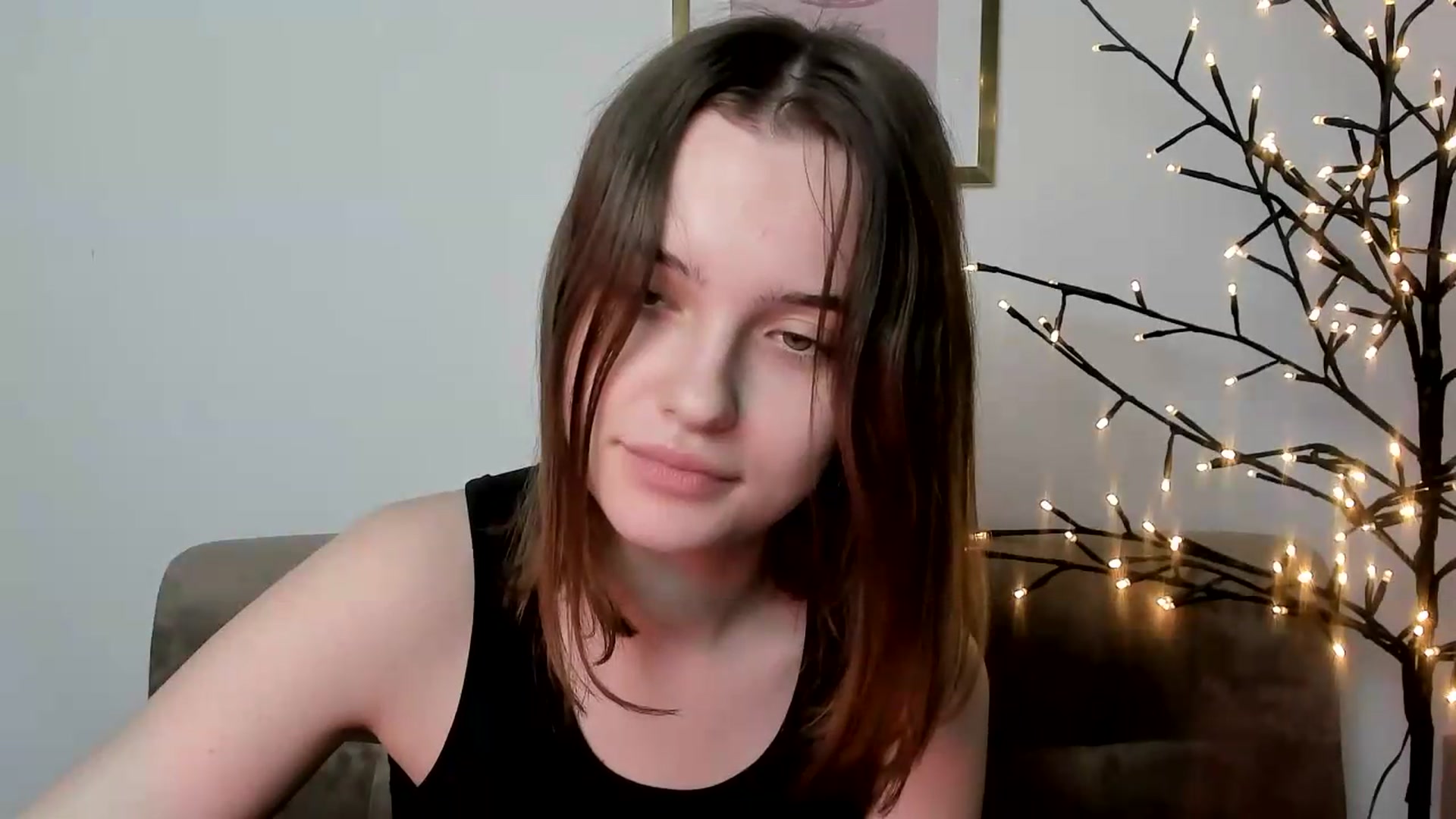 Gallery image thumbnail from KristiGant's myfreecams stream on, 06/09/2026, 16:05 image 10 of 20
