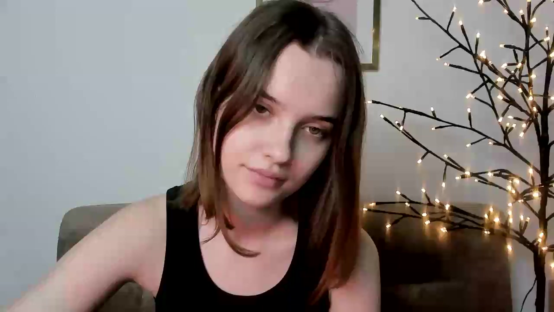 Gallery image thumbnail from KristiGant's myfreecams stream on, 06/09/2026, 16:05 image 1 of 20