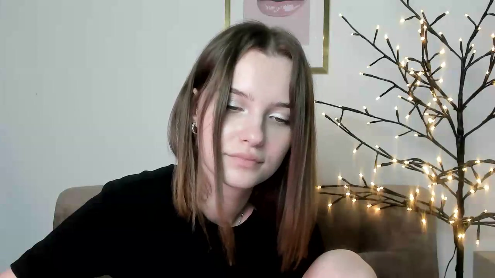Gallery image thumbnail from KristiGant's myfreecams stream on, 06/12/2026, 13:55 image 20 of 20