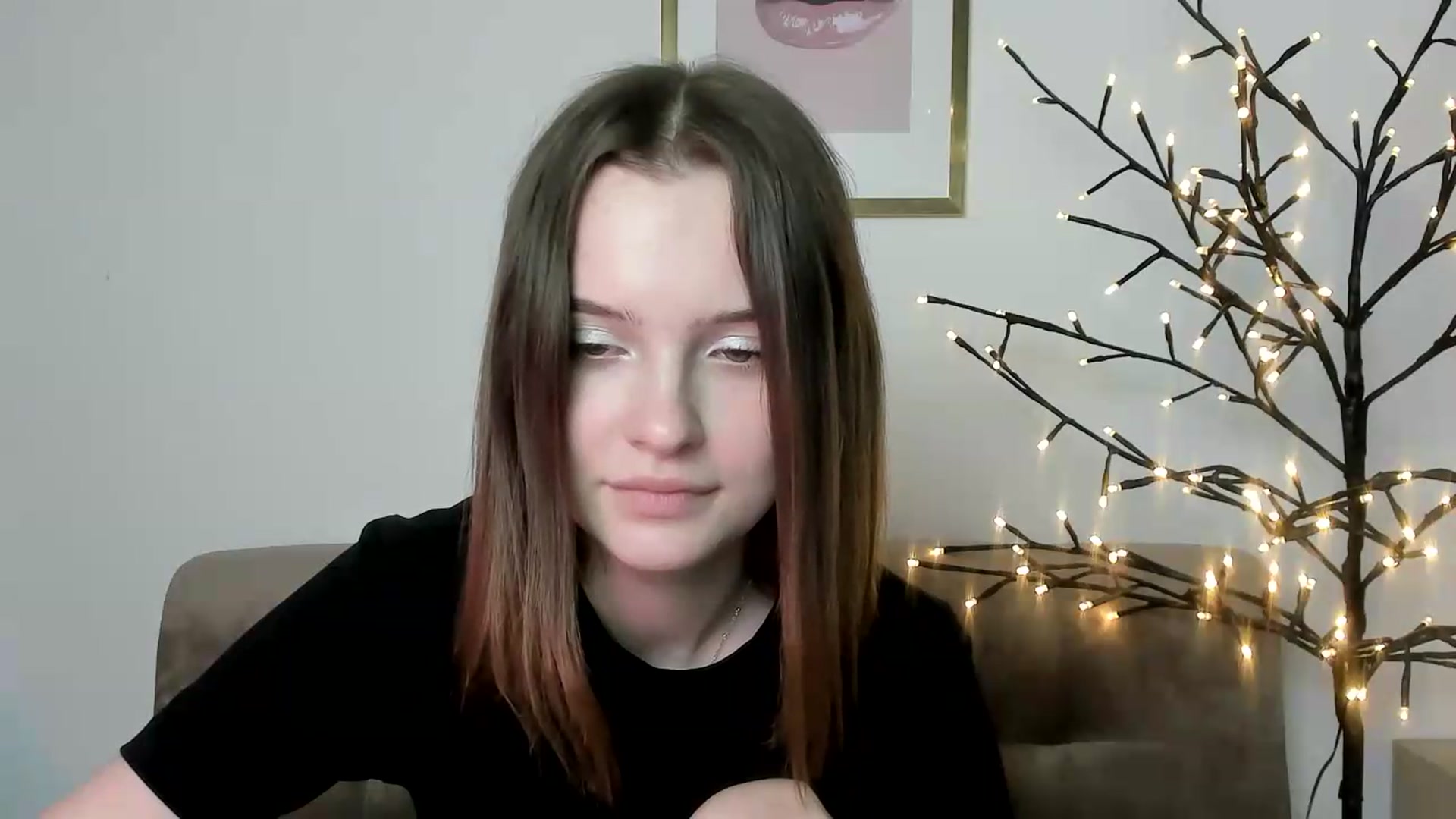 Gallery image thumbnail from KristiGant's myfreecams stream on, 06/12/2026, 13:55 image 4 of 20