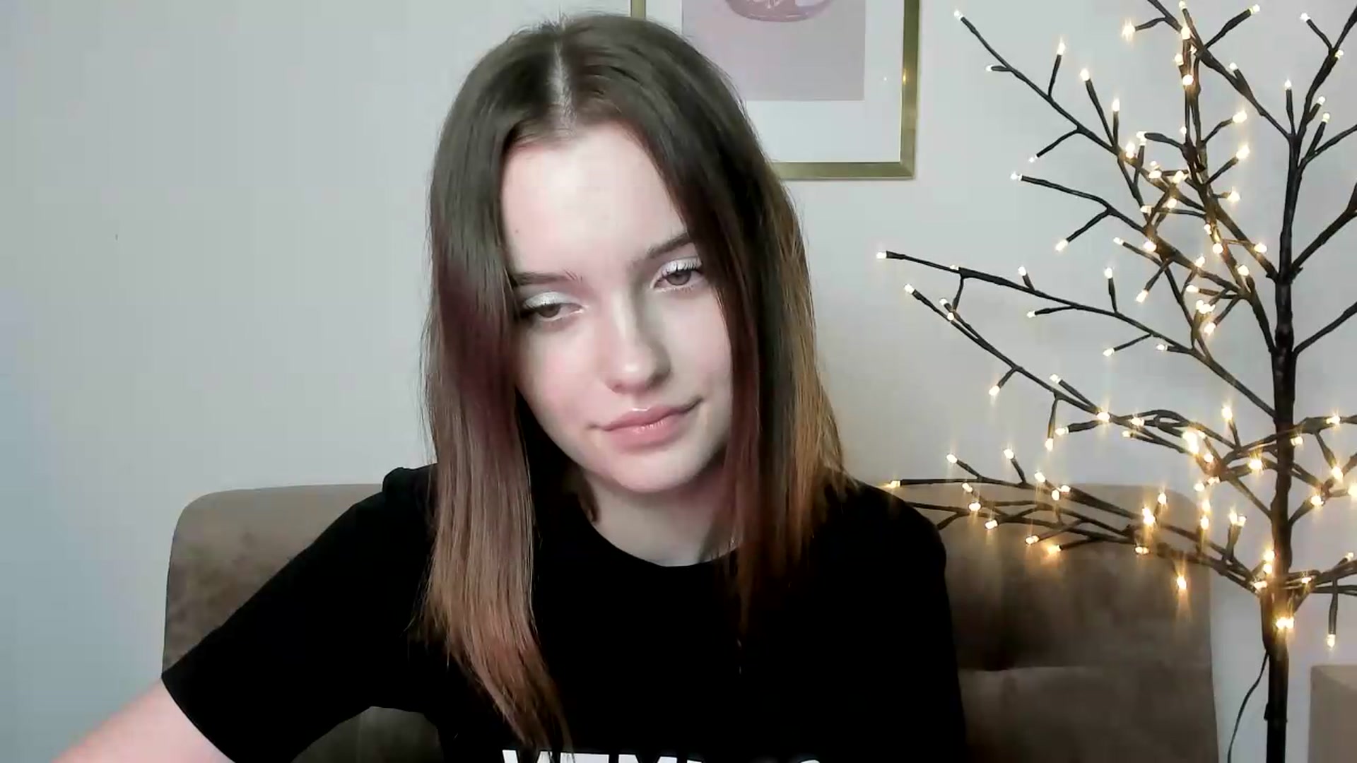 Gallery image thumbnail from KristiGant's myfreecams stream on, 06/12/2026, 15:42 image 8 of 20