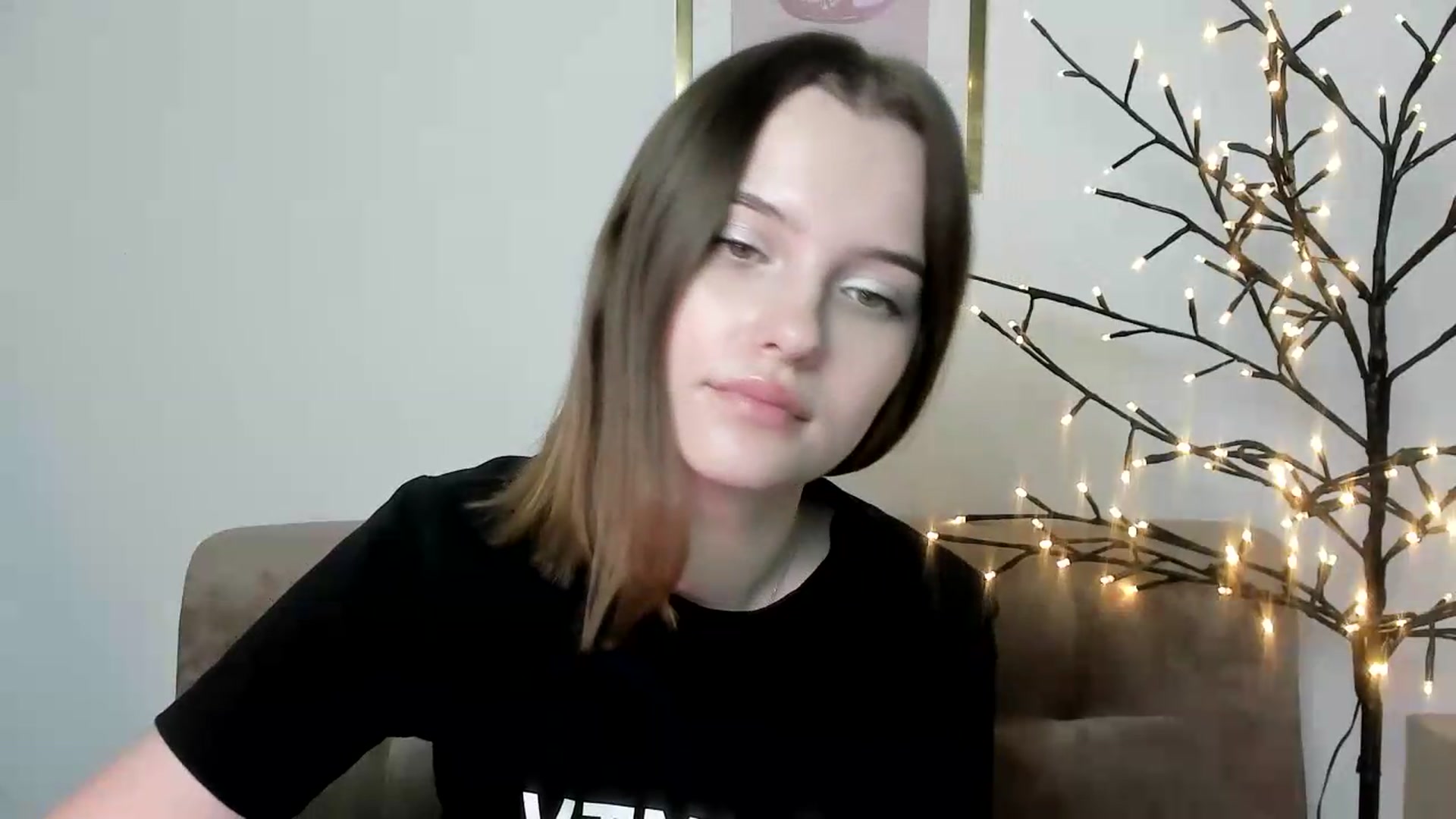 Gallery image thumbnail from KristiGant's myfreecams stream on, 06/12/2026, 15:42 image 9 of 20