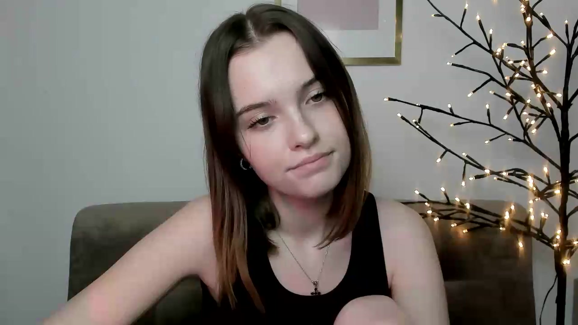 Gallery image thumbnail from KristiGant's myfreecams stream on, 06/14/2026, 13:21 image 18 of 20