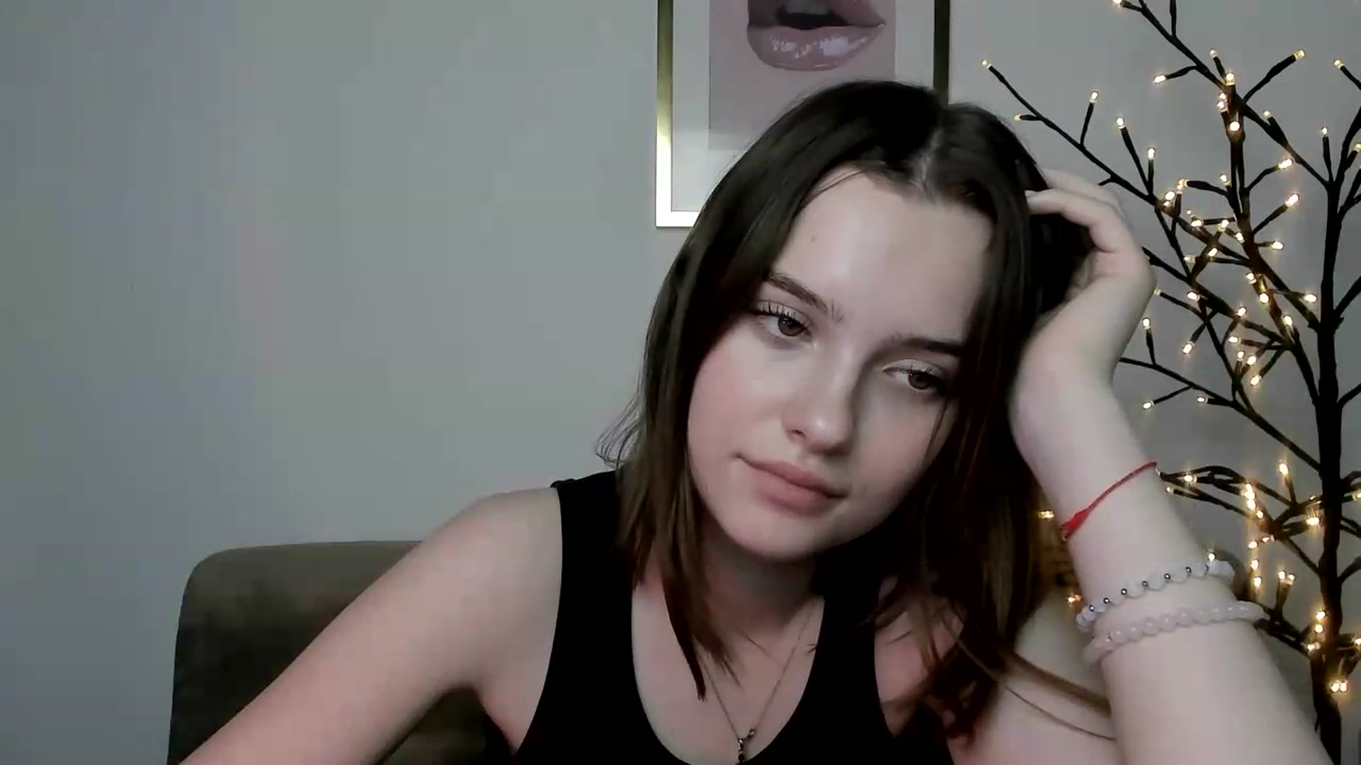 Gallery image thumbnail from KristiGant's myfreecams stream on, 06/14/2026, 13:21 image 4 of 20