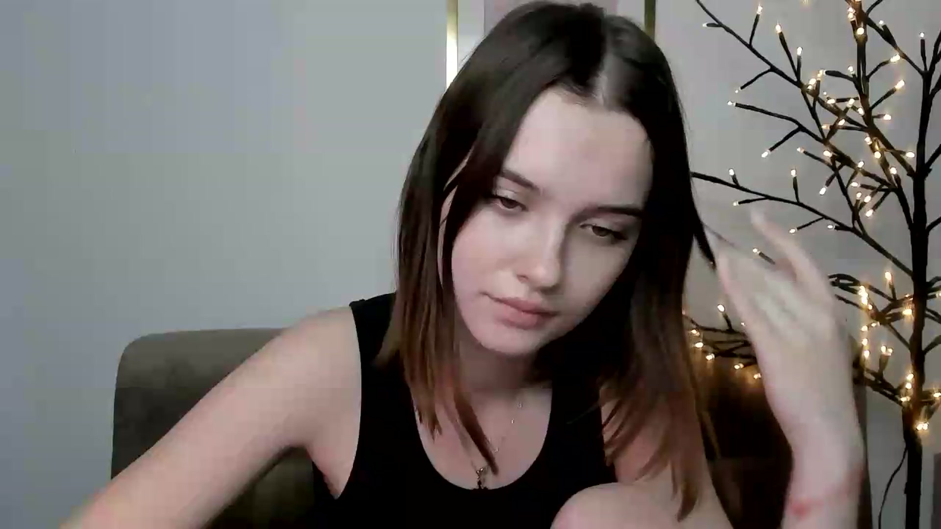 Gallery image thumbnail from KristiGant's myfreecams stream on, 06/14/2026, 13:21 image 17 of 20