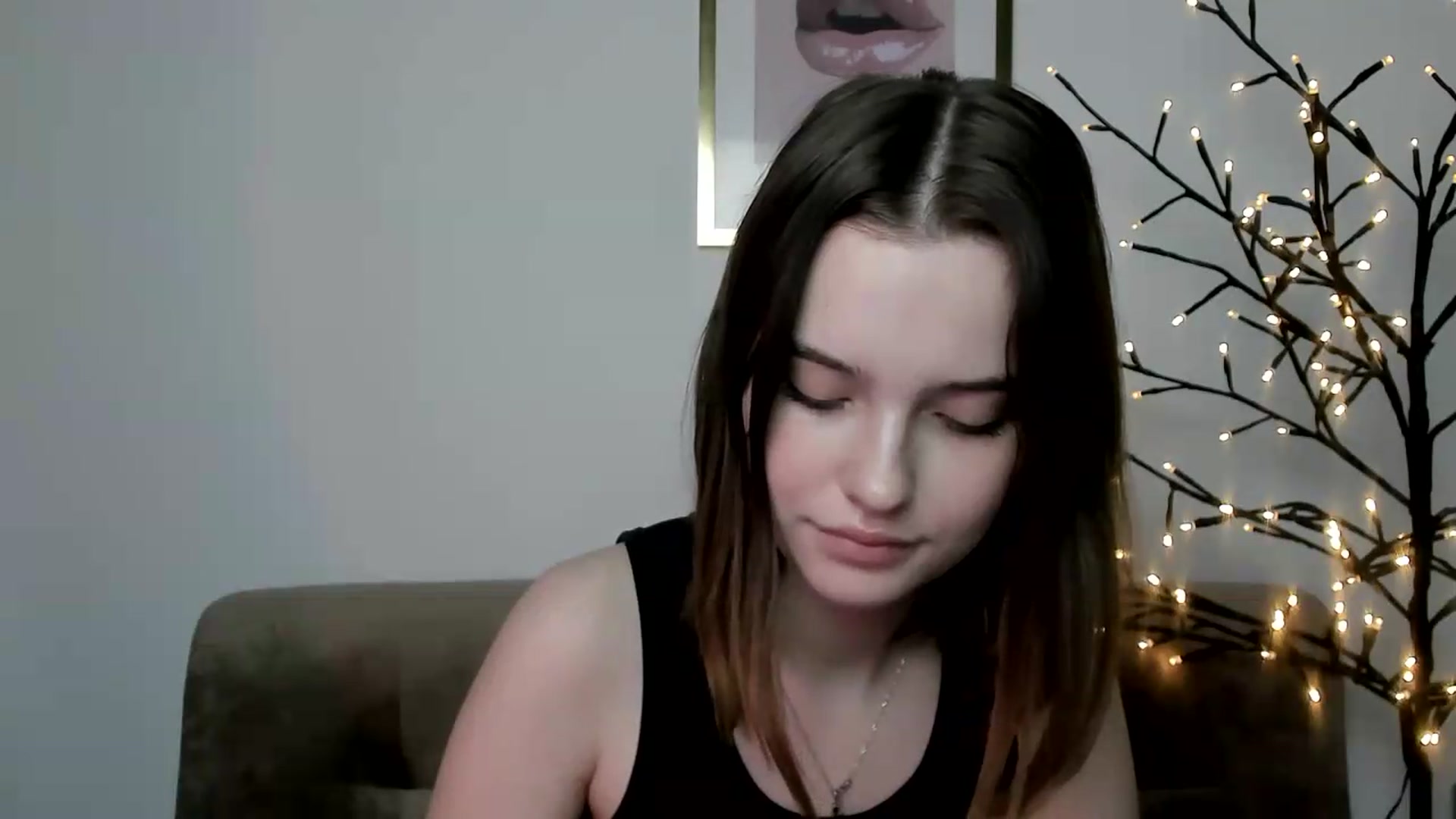 Gallery image thumbnail from KristiGant's myfreecams stream on, 06/14/2026, 13:21 image 12 of 20
