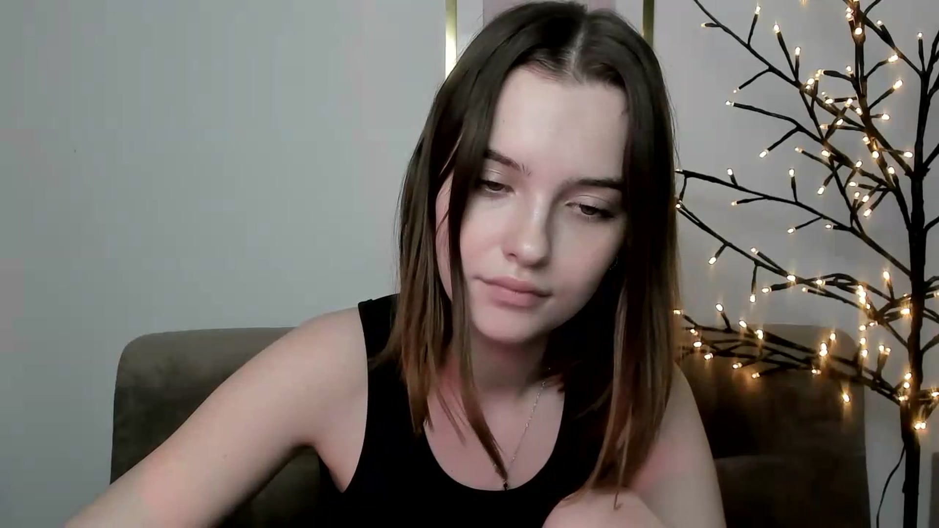 Gallery image thumbnail from KristiGant's myfreecams stream on, 06/14/2026, 13:21 image 20 of 20