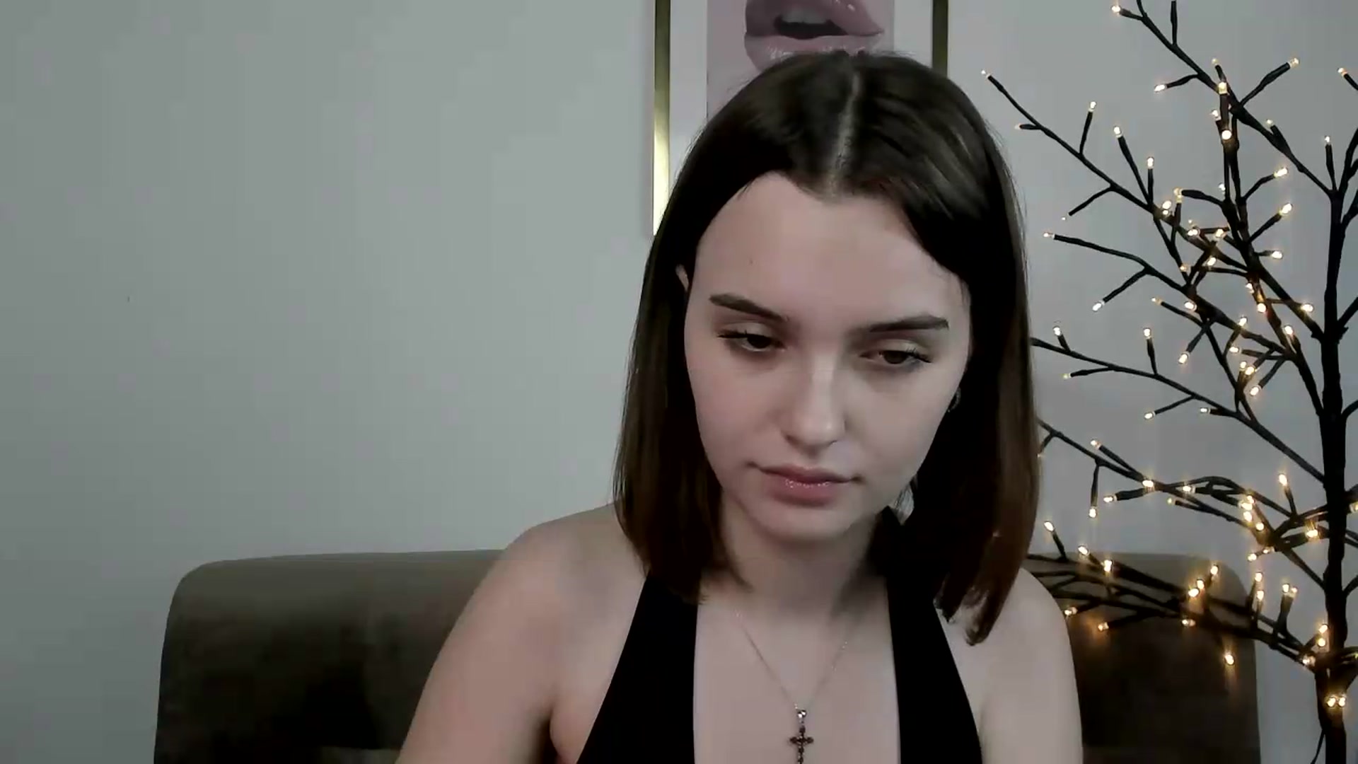 Gallery image thumbnail from KristiGant's myfreecams stream on, 06/15/2026, 16:48 image 3 of 20