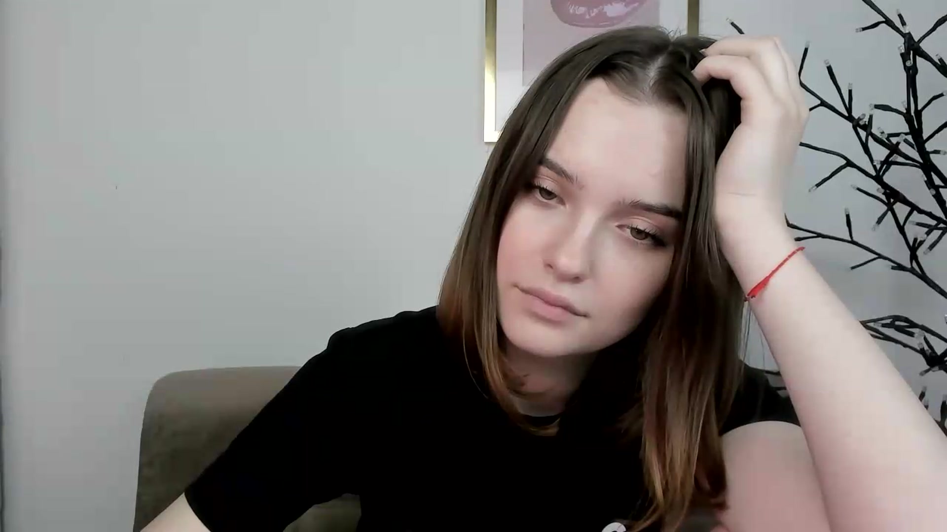 Gallery image thumbnail from KristiGant's myfreecams stream on, 06/16/2026, 13:05 image 16 of 20