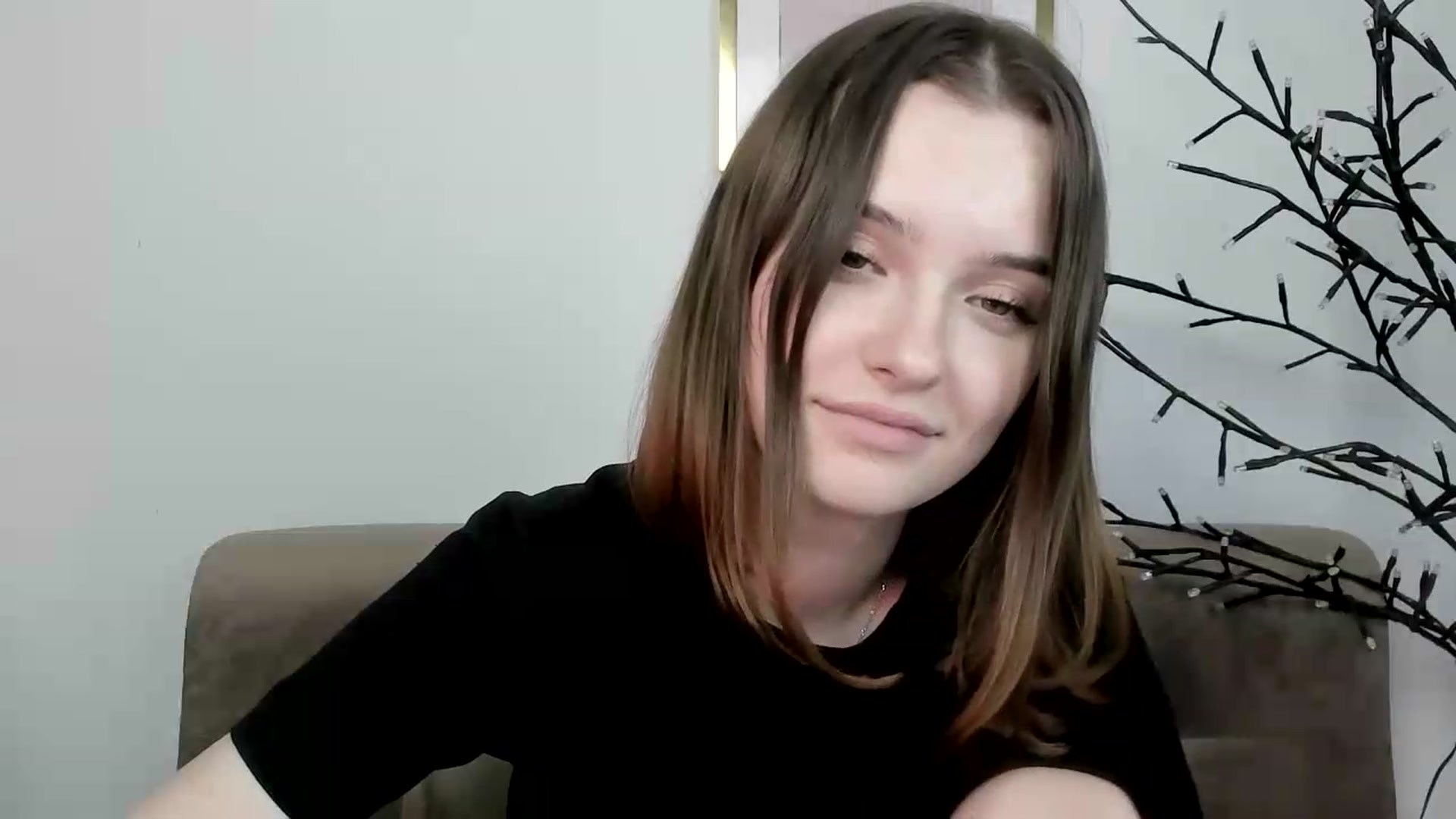 Gallery image thumbnail from KristiGant's myfreecams stream on, 06/16/2026, 14:15 image 10 of 20