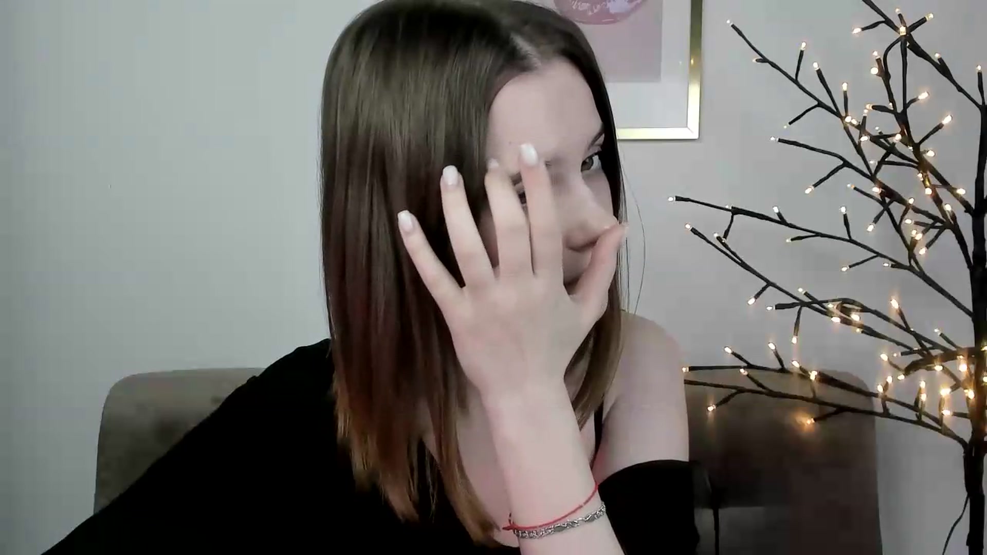 Gallery image thumbnail from KristiGant's myfreecams stream on, 06/19/2026, 13:52 image 8 of 20