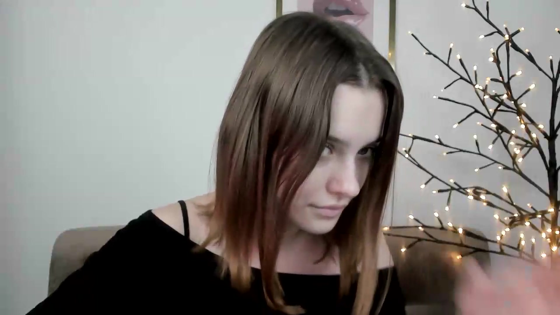 Gallery image thumbnail from KristiGant's myfreecams stream on, 06/19/2026, 14:40 image 8 of 20