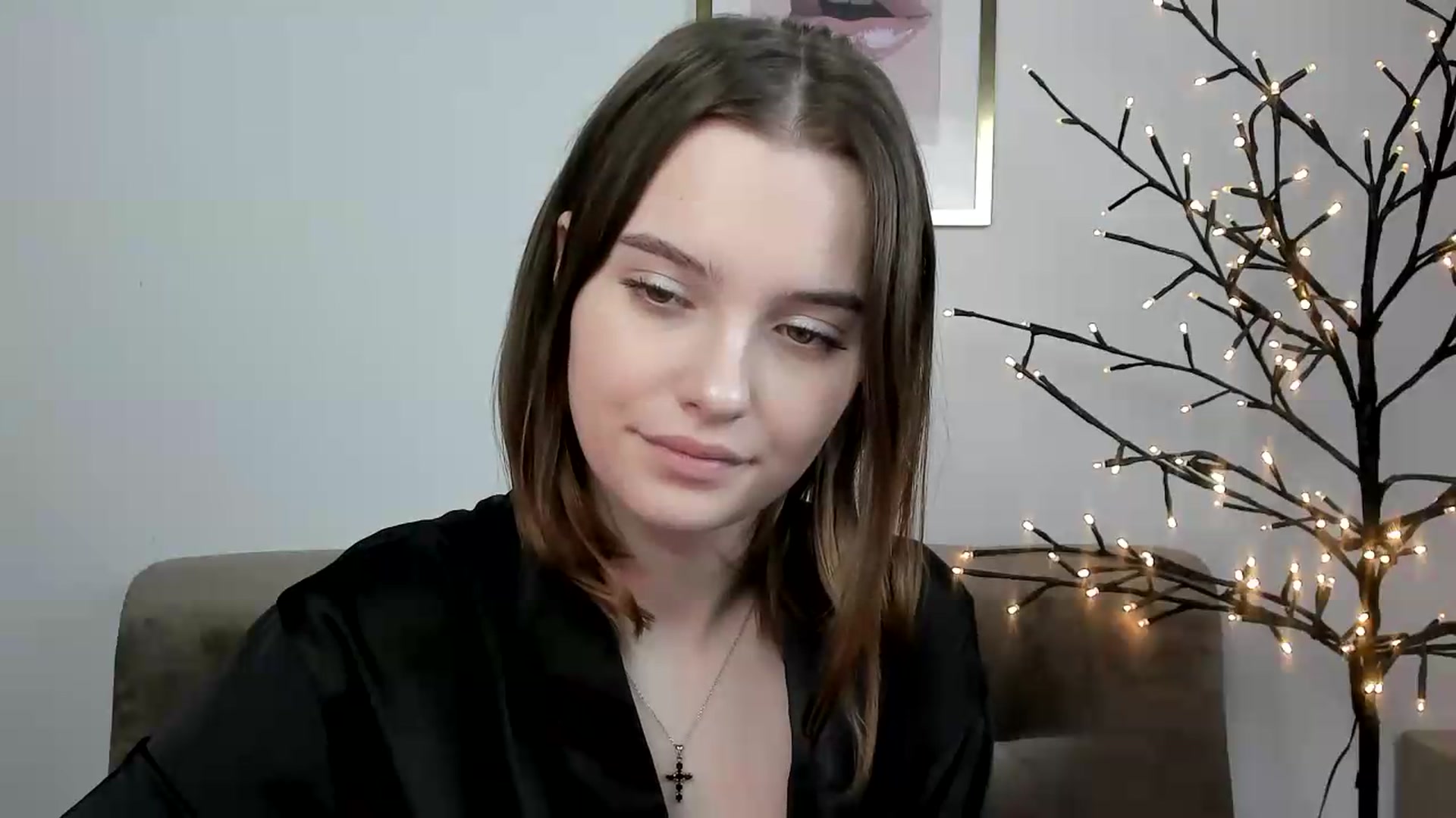 Gallery image thumbnail from KristiGant's myfreecams stream on, 06/21/2026, 13:20 image 19 of 20
