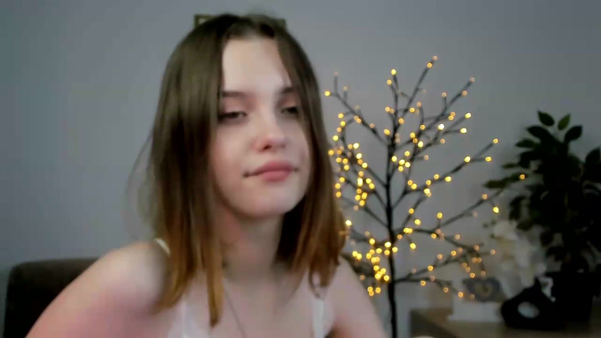 Gallery image thumbnail from KristiGant's myfreecams stream on, 06/26/2026, 12:23 image 18 of 20
