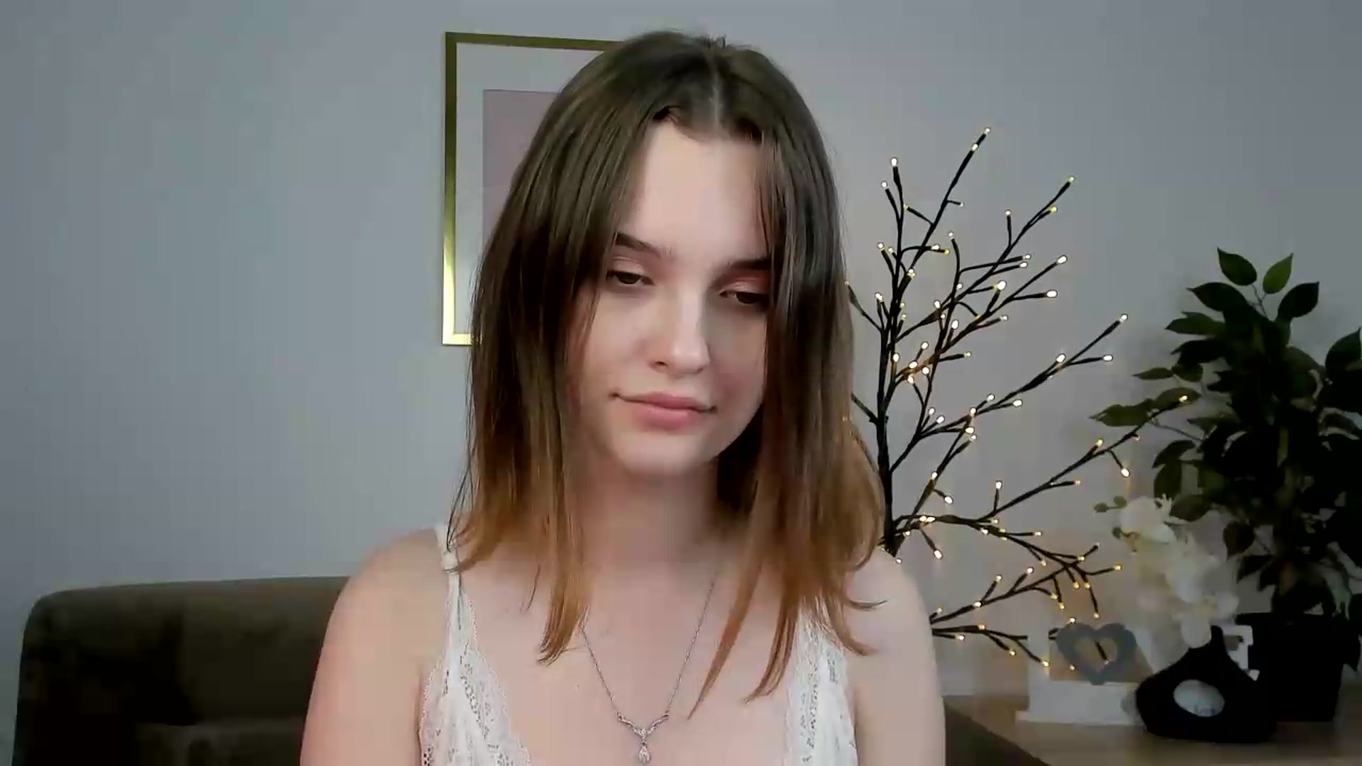 Gallery image thumbnail from KristiGant's myfreecams stream on, 06/26/2026, 12:23 image 11 of 20