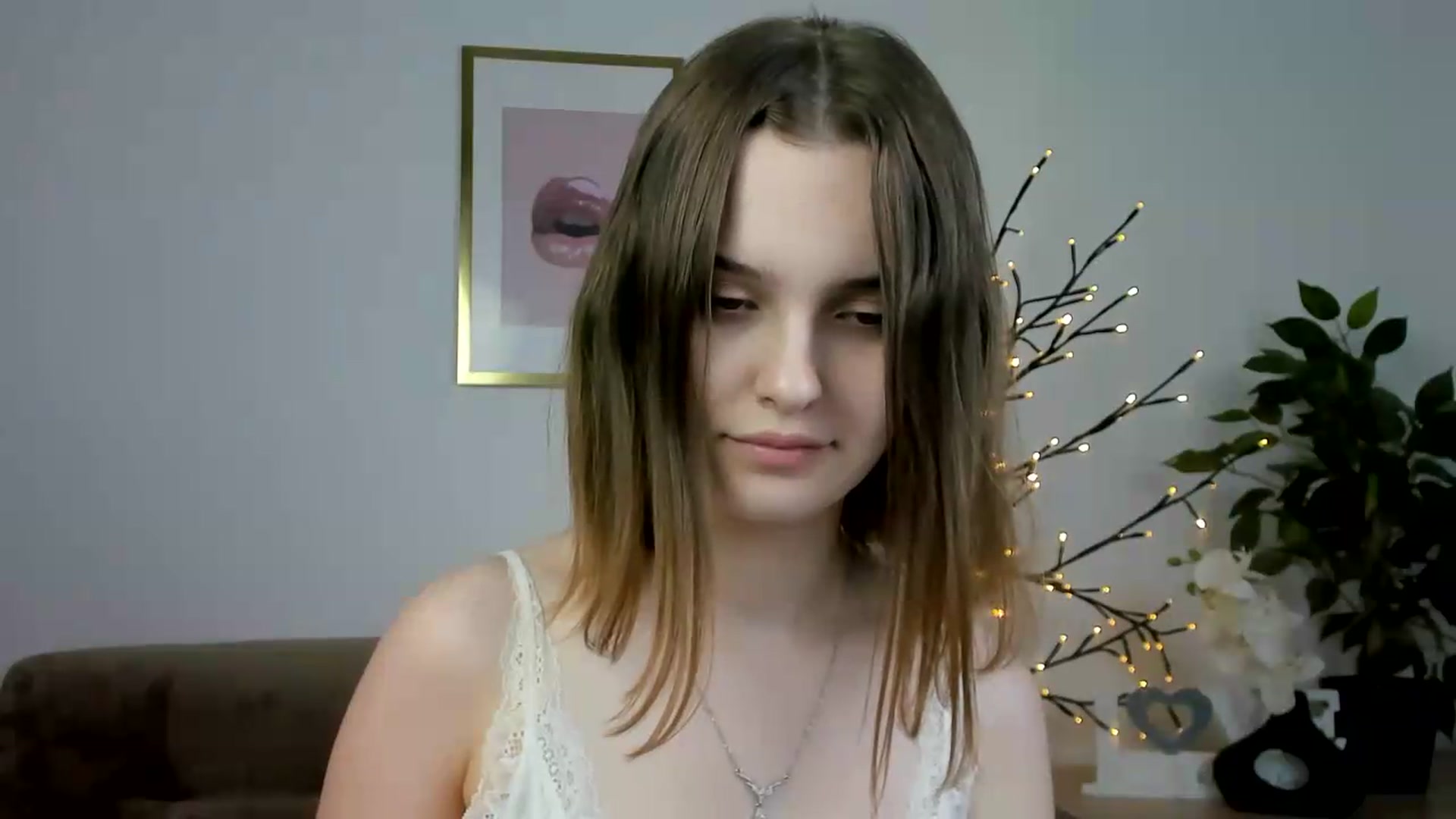 Gallery image thumbnail from KristiGant's myfreecams stream on, 06/26/2026, 13:14 image 18 of 20