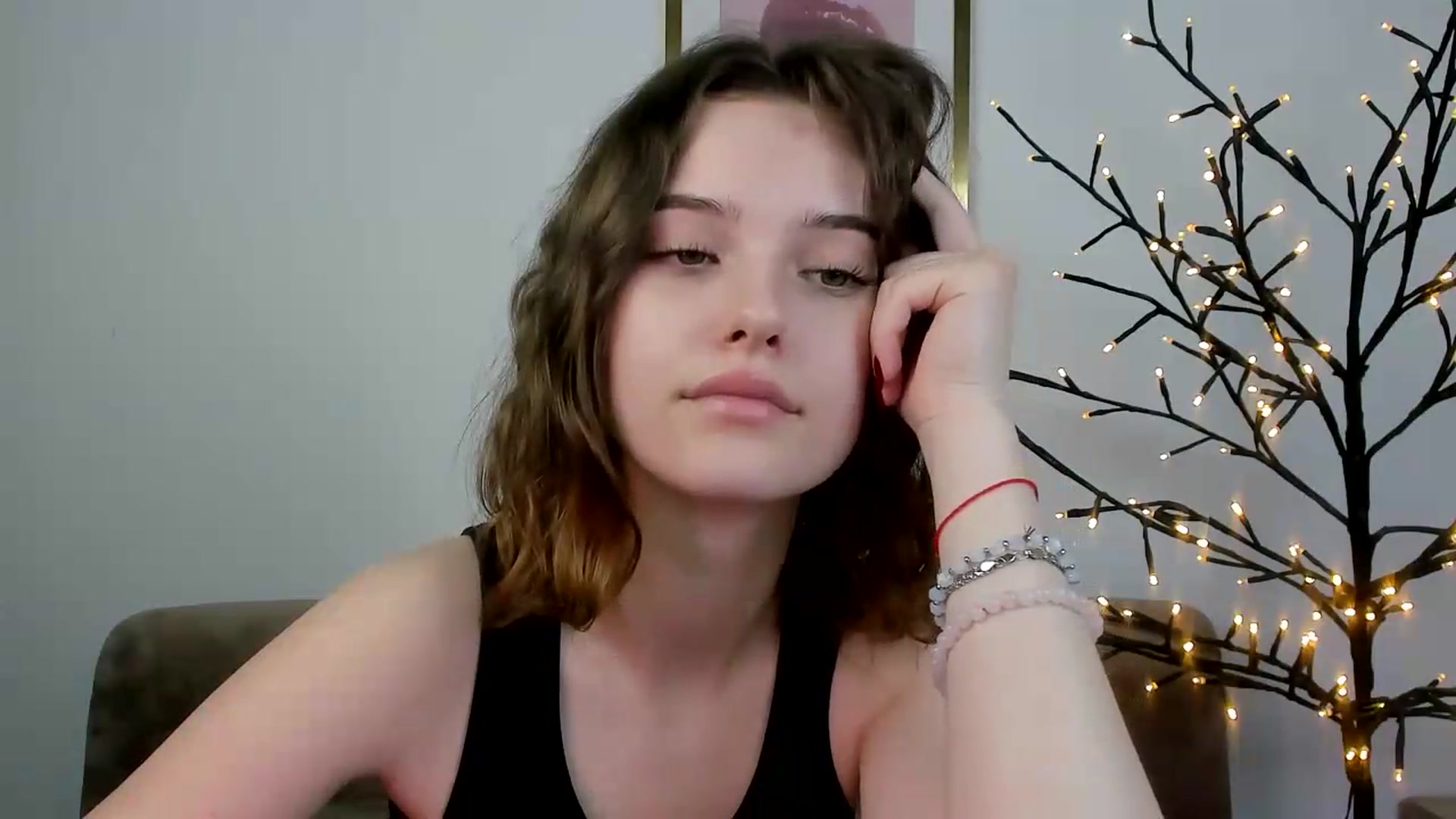 Gallery image thumbnail from KristiGant's myfreecams stream on, 06/28/2026, 13:34 image 4 of 20