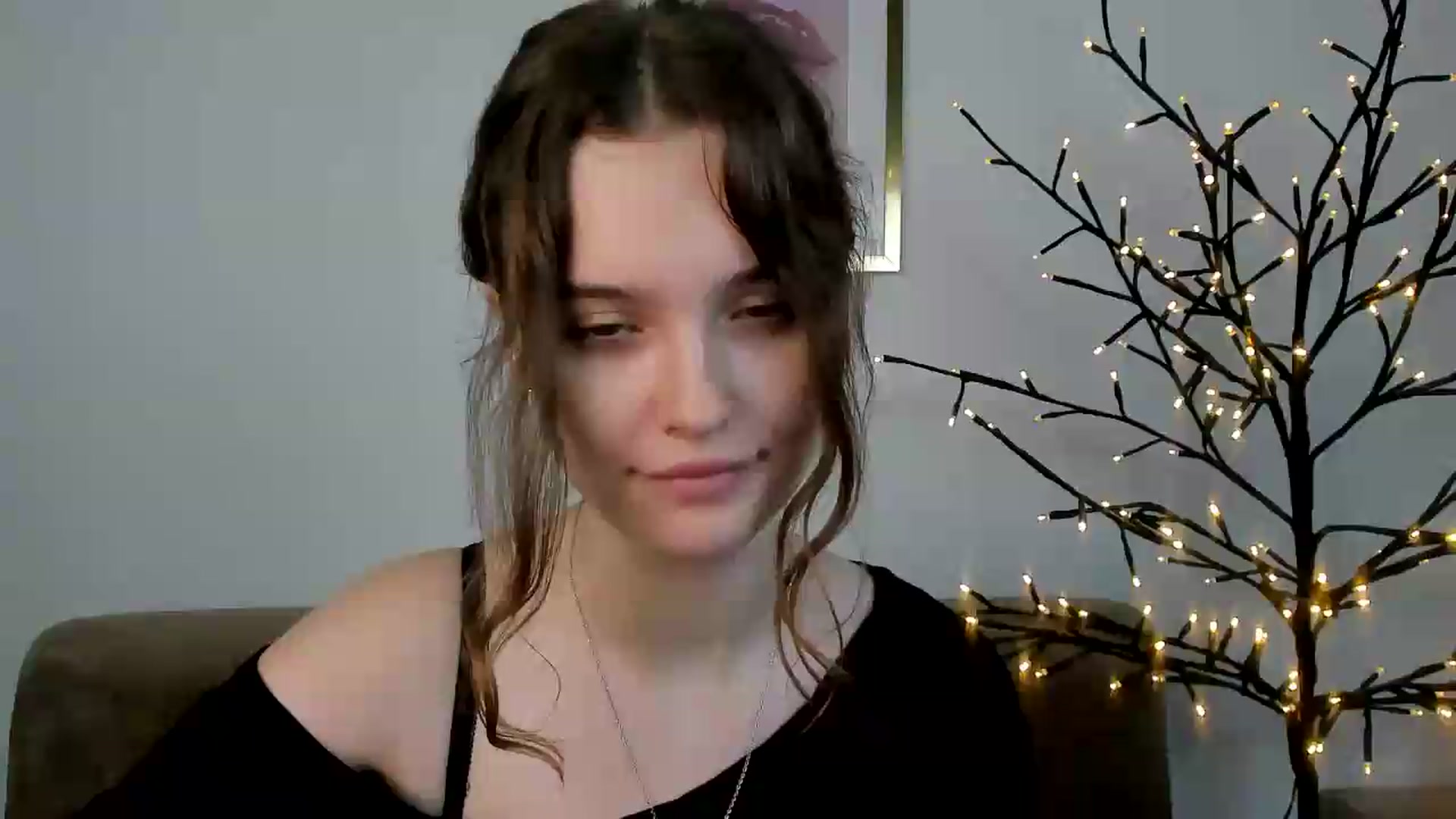 Gallery image thumbnail from KristiGant's myfreecams stream on, 07/01/2026, 15:50 image 2 of 20