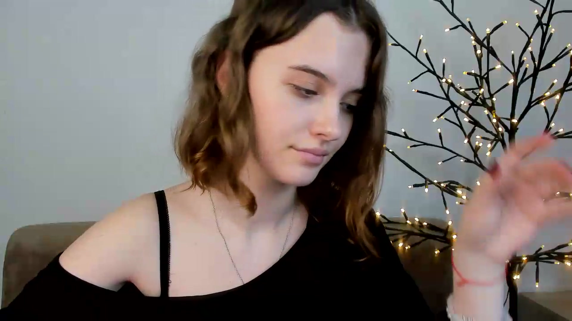 Gallery image thumbnail from KristiGant's myfreecams stream on, 07/01/2026, 16:30 image 7 of 20