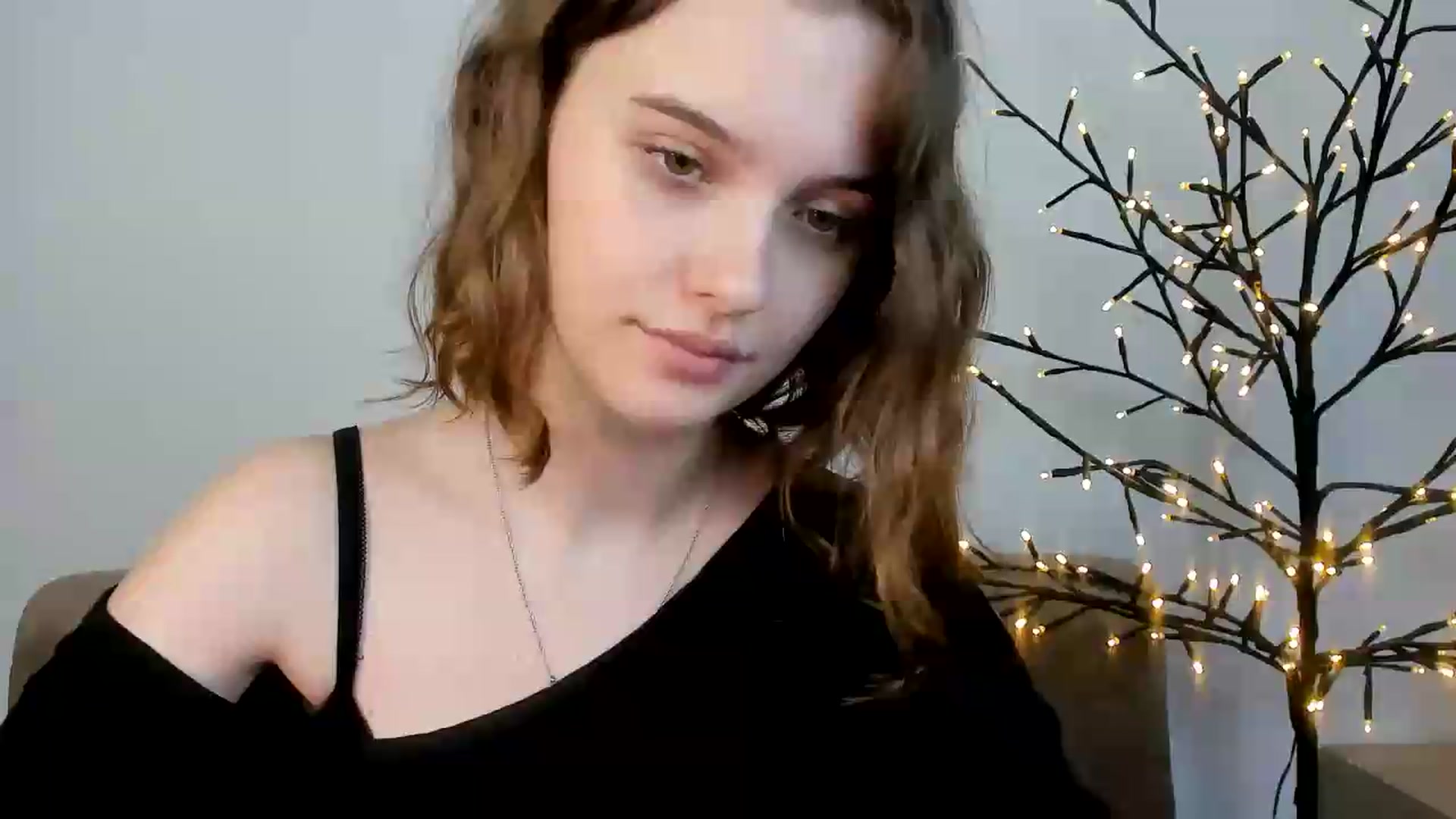 Gallery image thumbnail from KristiGant's myfreecams stream on, 07/01/2026, 16:30 image 1 of 20