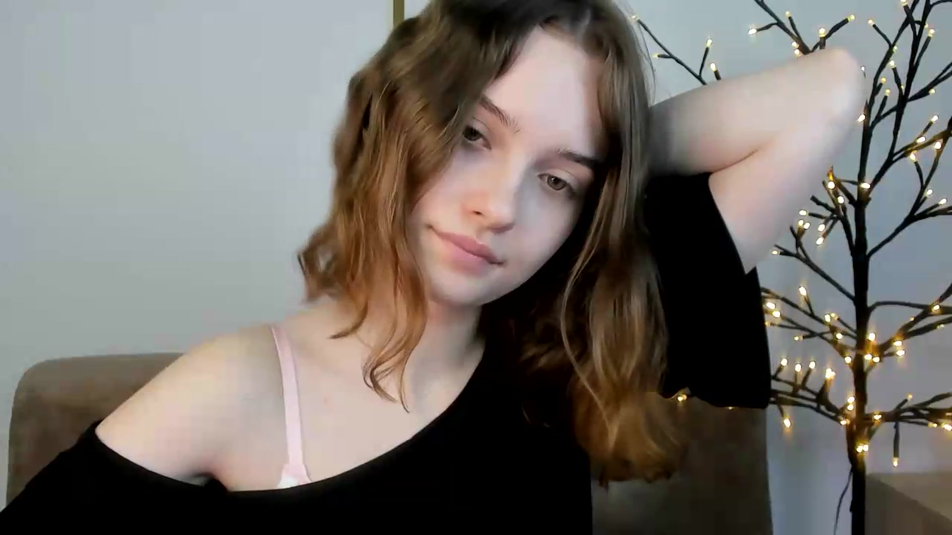 Gallery image thumbnail from KristiGant's myfreecams stream on, 07/02/2026, 13:22 image 13 of 20