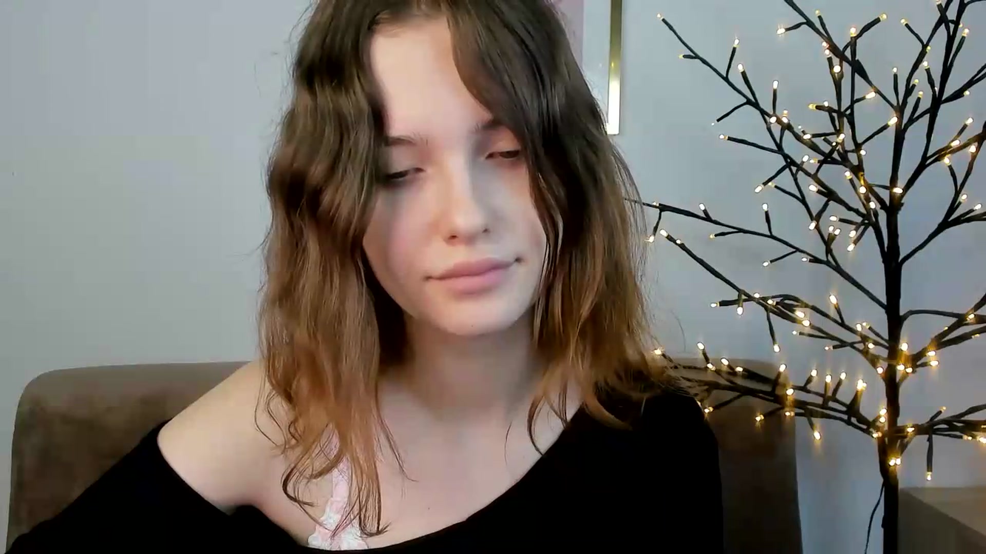 Gallery image thumbnail from KristiGant's myfreecams stream on, 07/02/2026, 13:22 image 12 of 20
