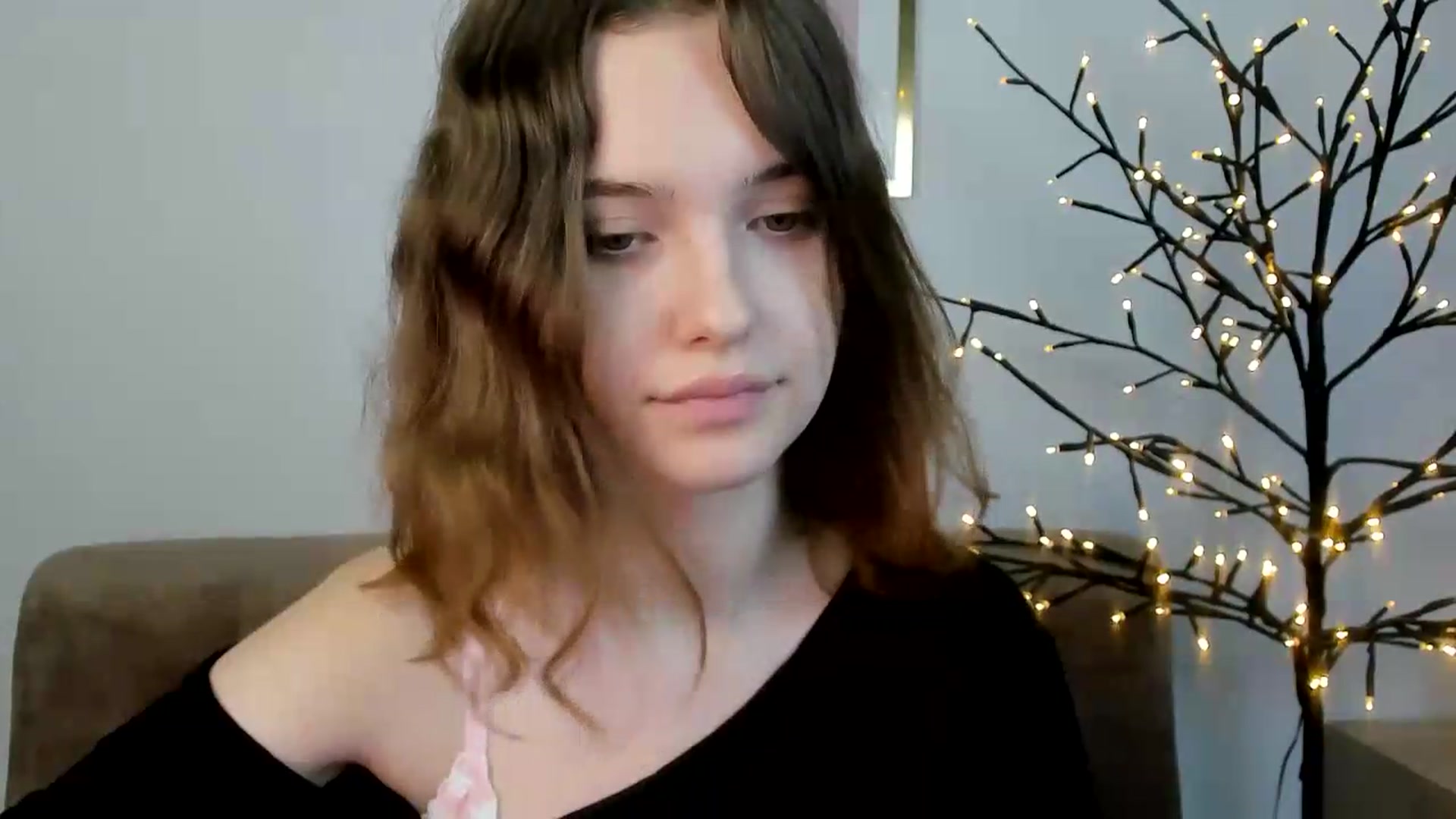 Gallery image thumbnail from KristiGant's myfreecams stream on, 07/02/2026, 13:22 image 10 of 20