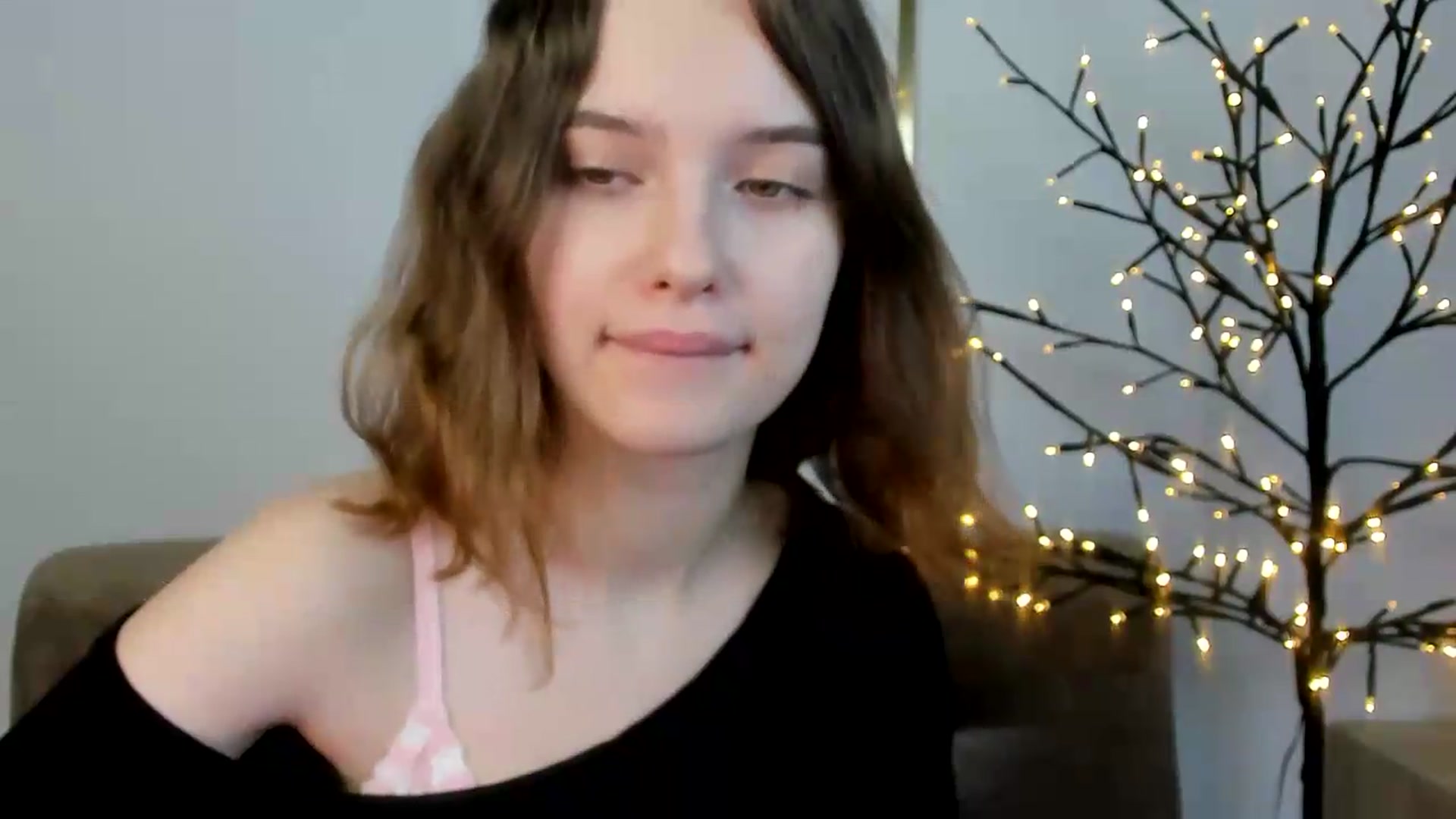 Gallery image thumbnail from KristiGant's myfreecams stream on, 07/02/2026, 13:22 image 6 of 20