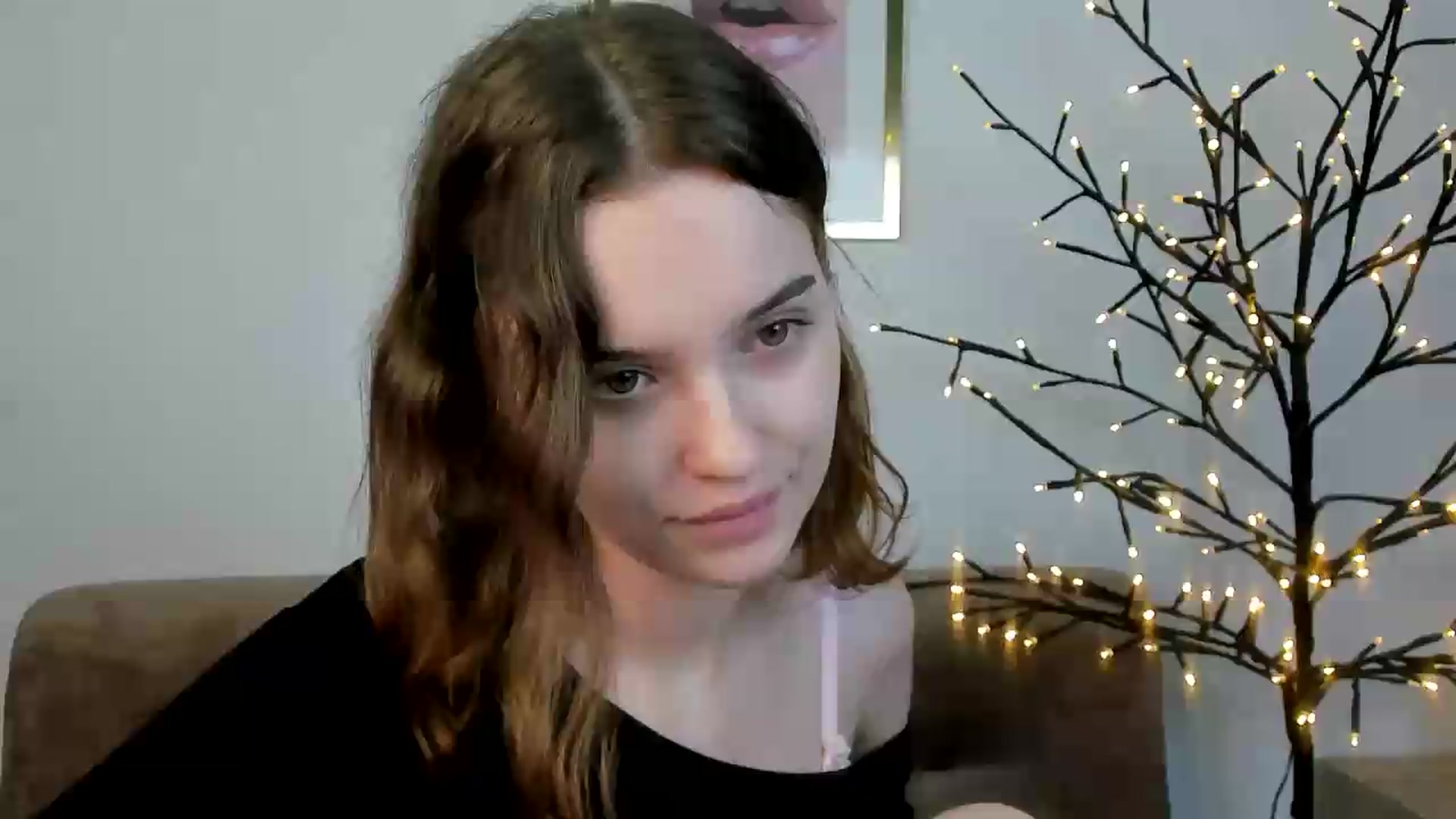 Gallery image thumbnail from KristiGant's myfreecams stream on, 07/02/2026, 14:14 image 13 of 20