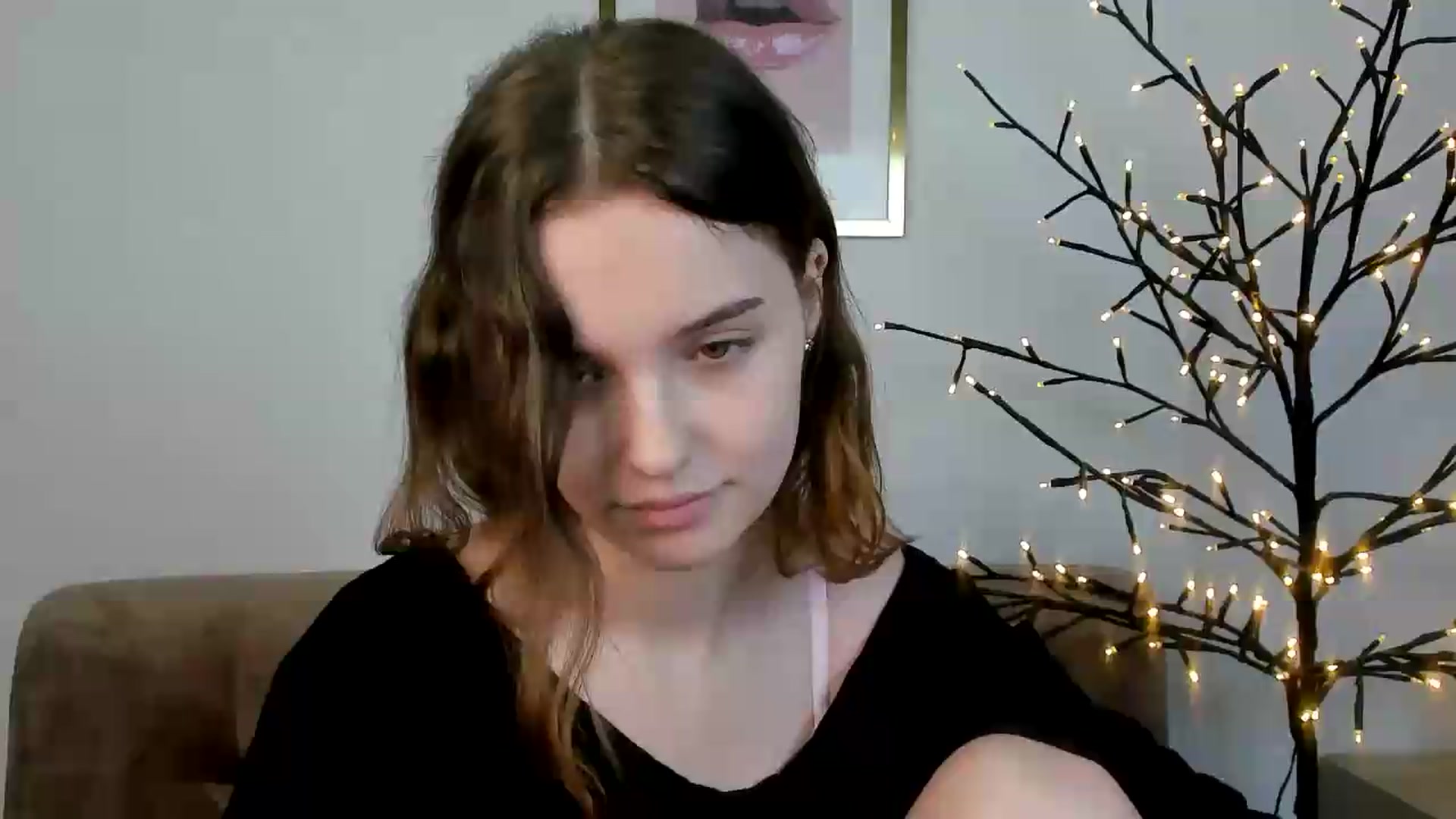 Gallery image thumbnail from KristiGant's myfreecams stream on, 07/02/2026, 14:14 image 7 of 20