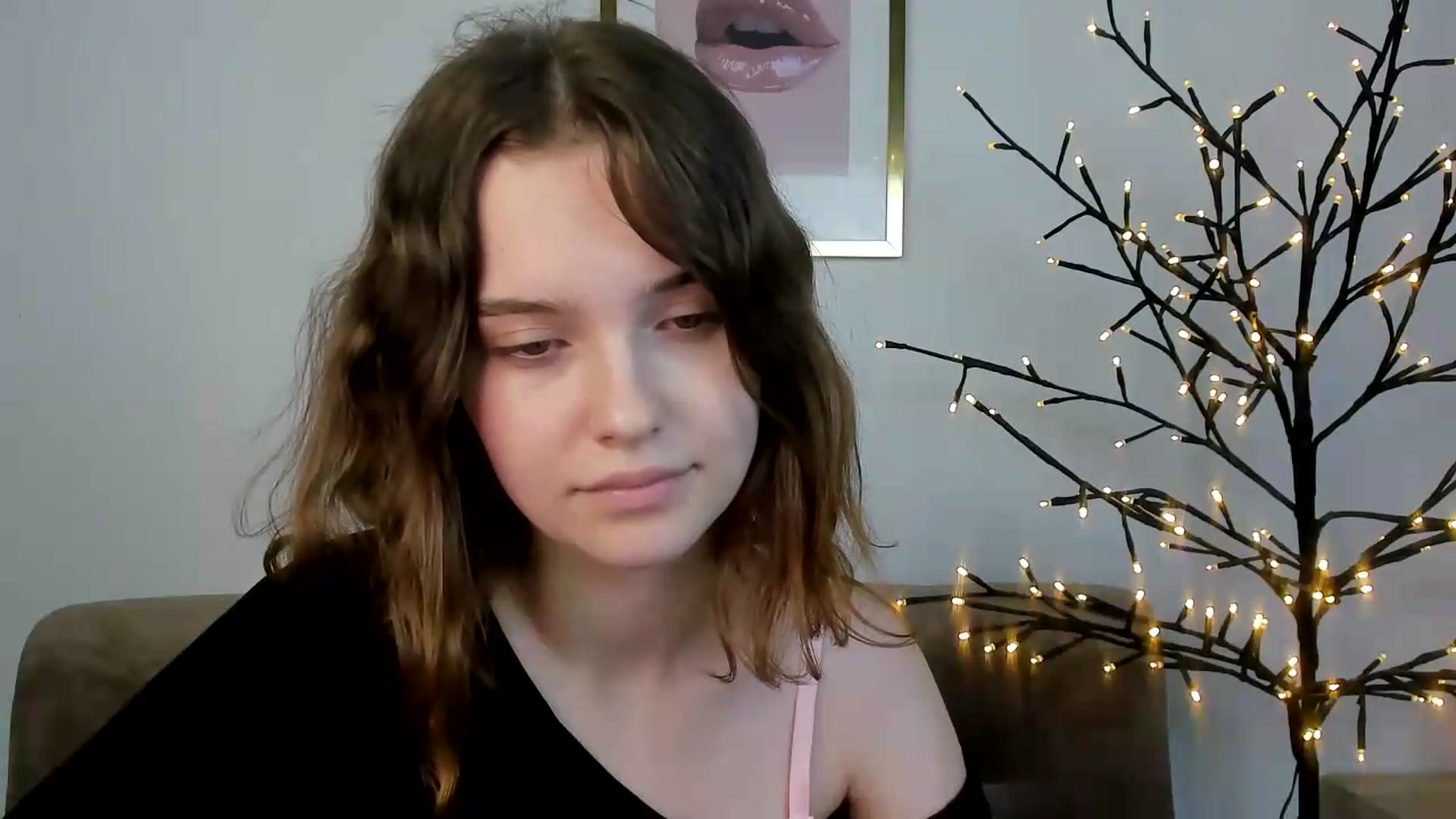 Gallery image thumbnail from KristiGant's myfreecams stream on, 07/02/2026, 15:02 image 19 of 20