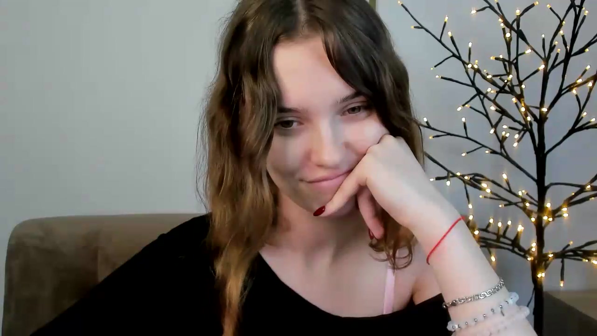 Gallery image thumbnail from KristiGant's myfreecams stream on, 07/02/2026, 15:31 image 8 of 20