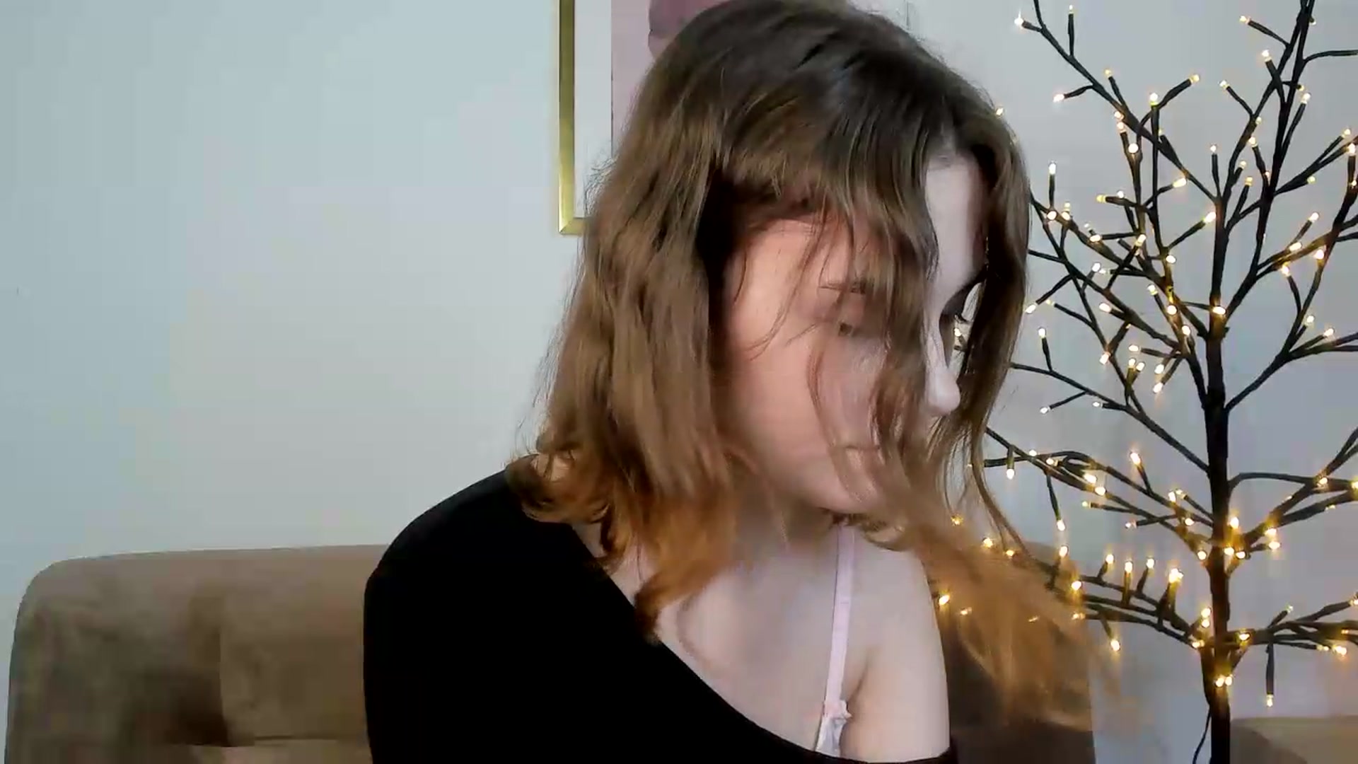 Gallery image thumbnail from KristiGant's myfreecams stream on, 07/02/2026, 15:31 image 4 of 20