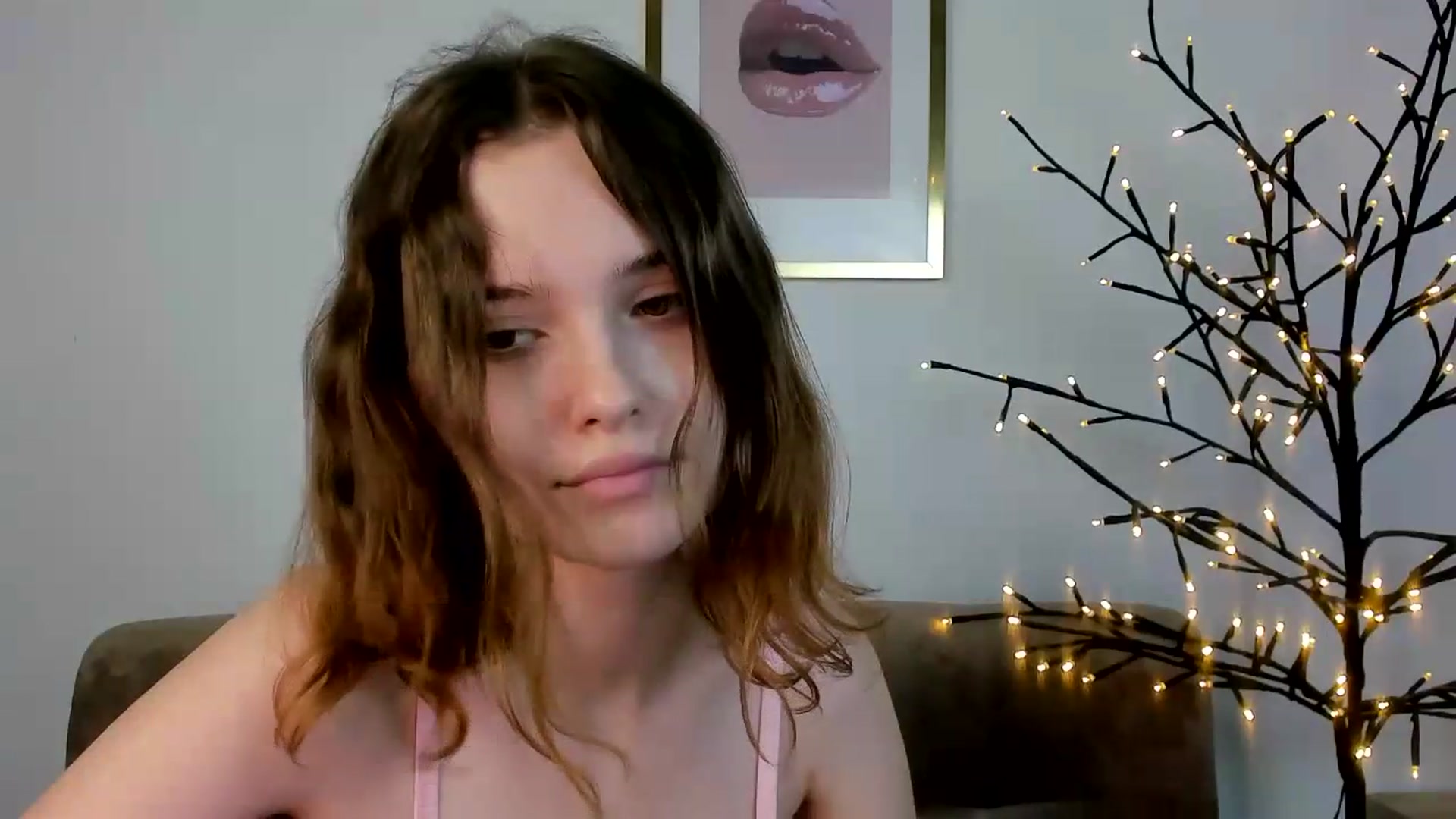 Gallery image thumbnail from KristiGant's myfreecams stream on, 07/02/2026, 16:29 image 3 of 20