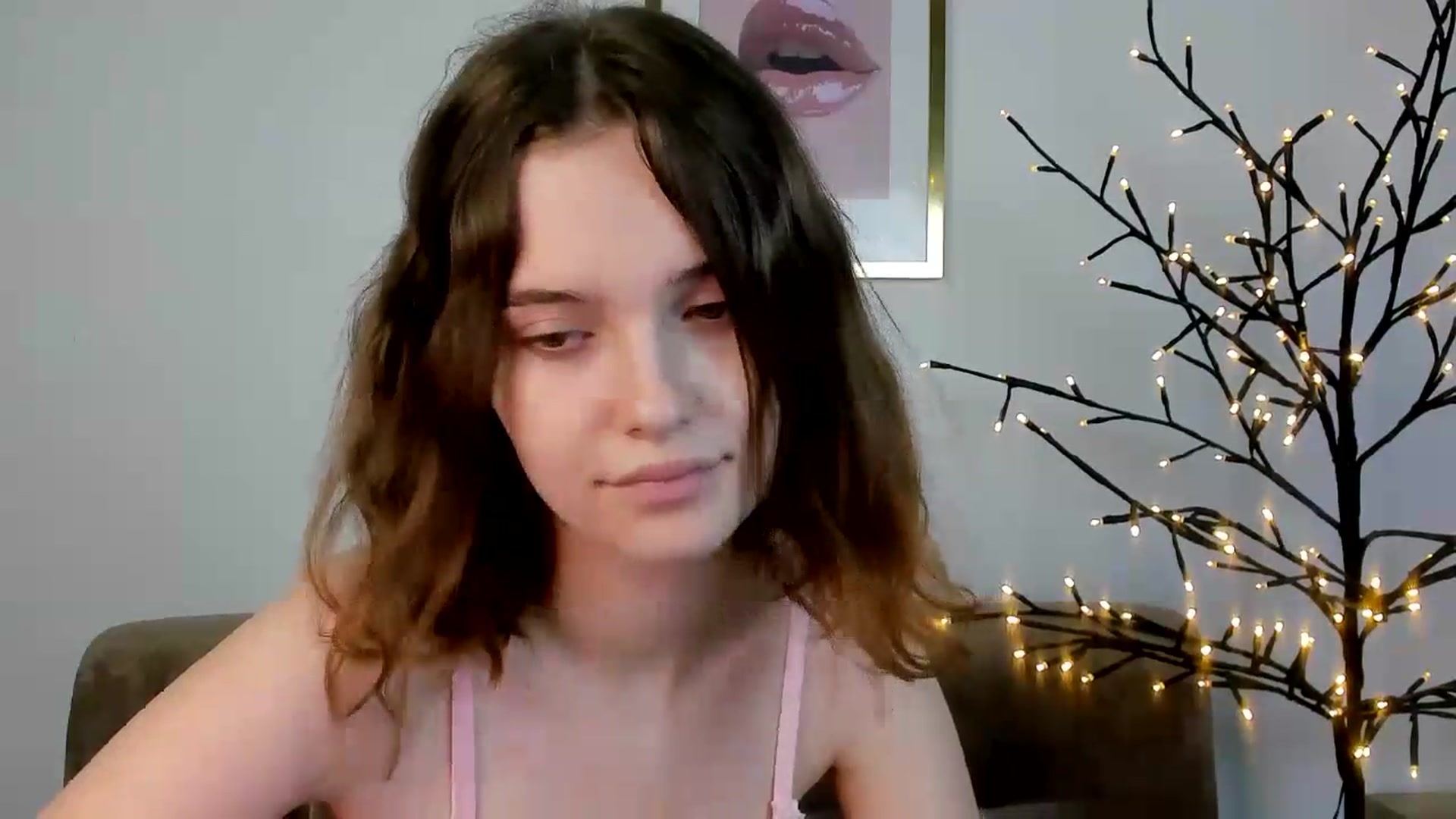 Gallery image thumbnail from KristiGant's myfreecams stream on, 07/02/2026, 16:29 image 2 of 20