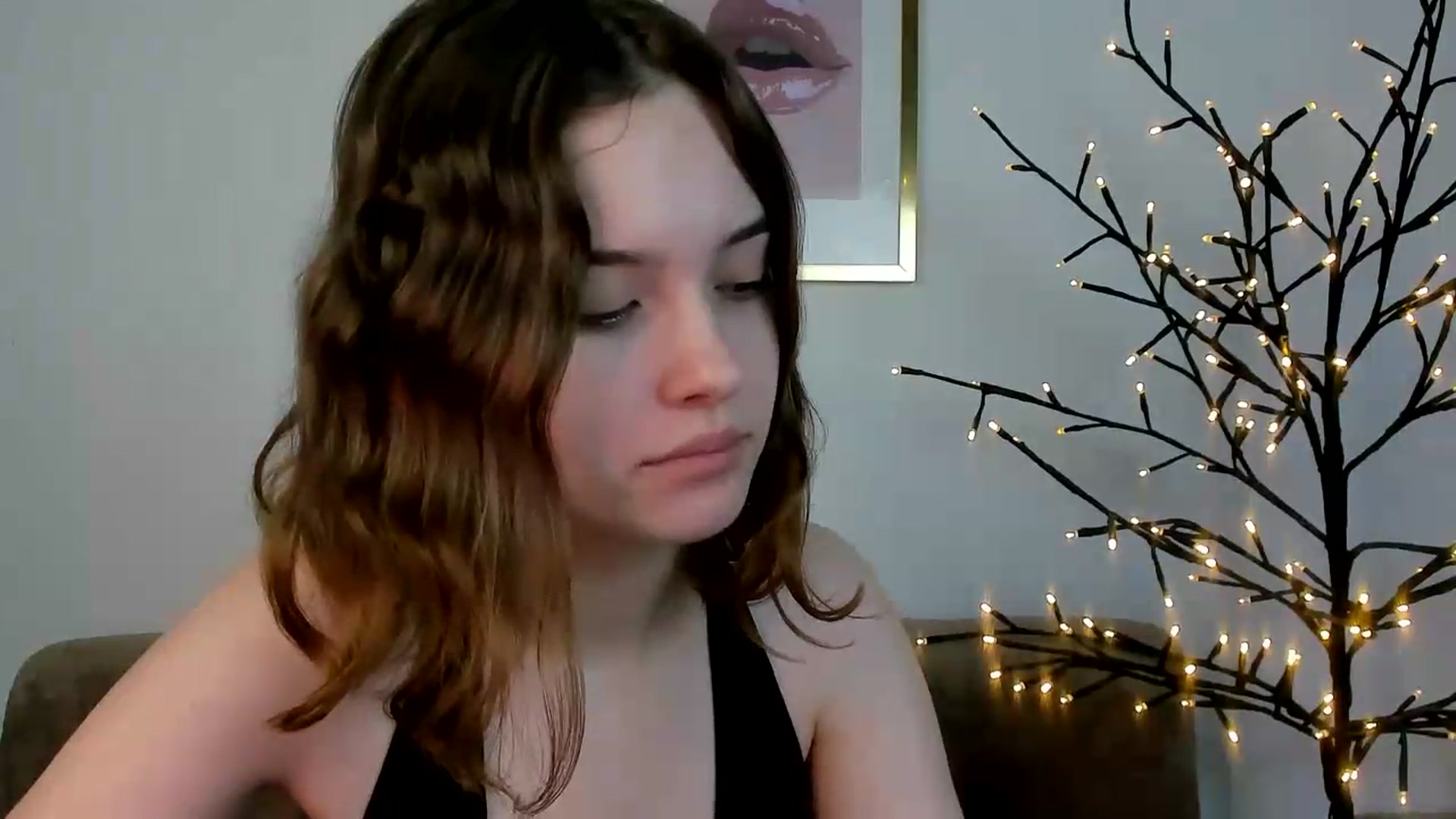 Gallery image thumbnail from KristiGant's myfreecams stream on, 07/03/2026, 12:31 image 8 of 20