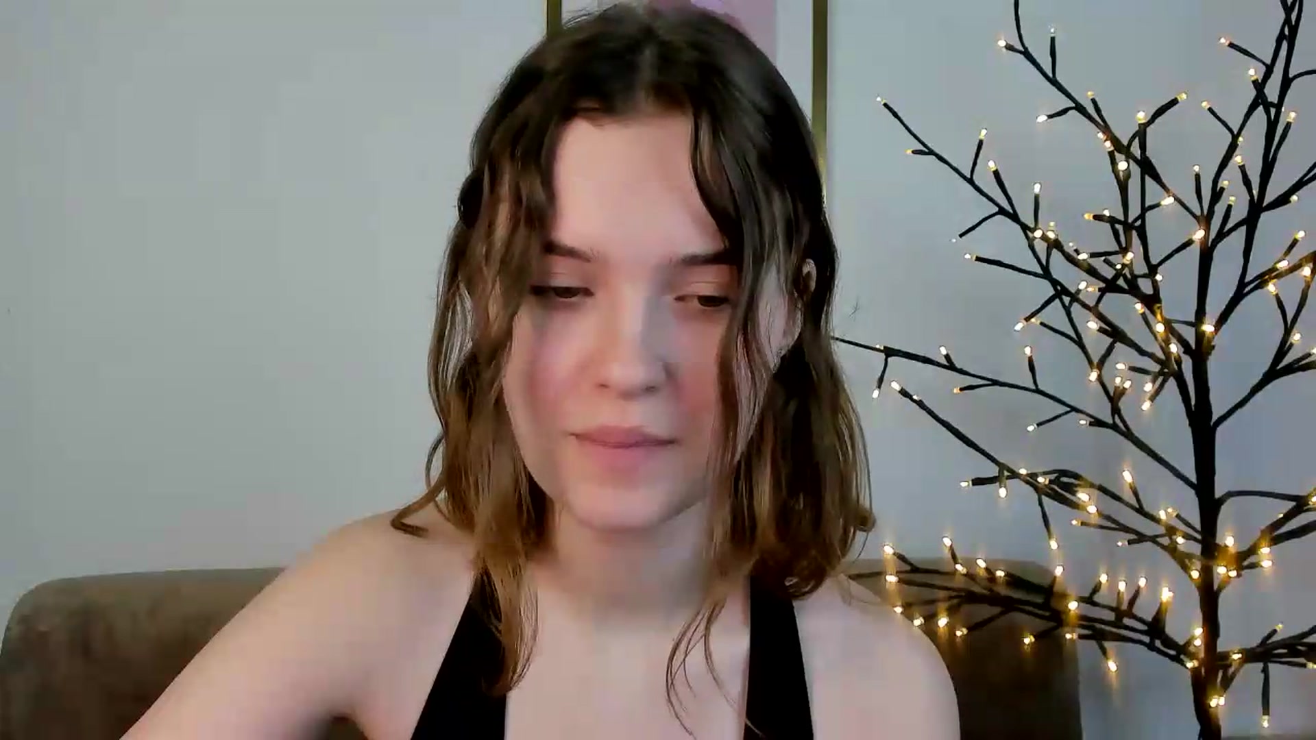 Gallery image thumbnail from KristiGant's myfreecams stream on, 07/03/2026, 12:31 image 18 of 20