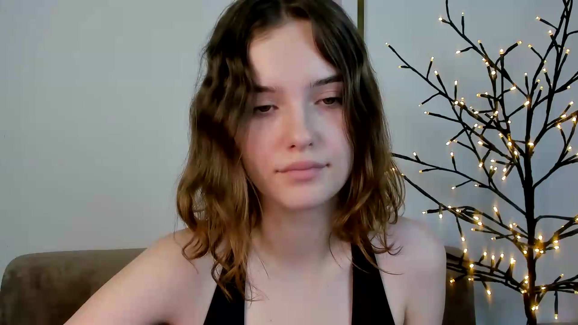 Gallery image thumbnail from KristiGant's myfreecams stream on, 07/03/2026, 12:31 image 11 of 20
