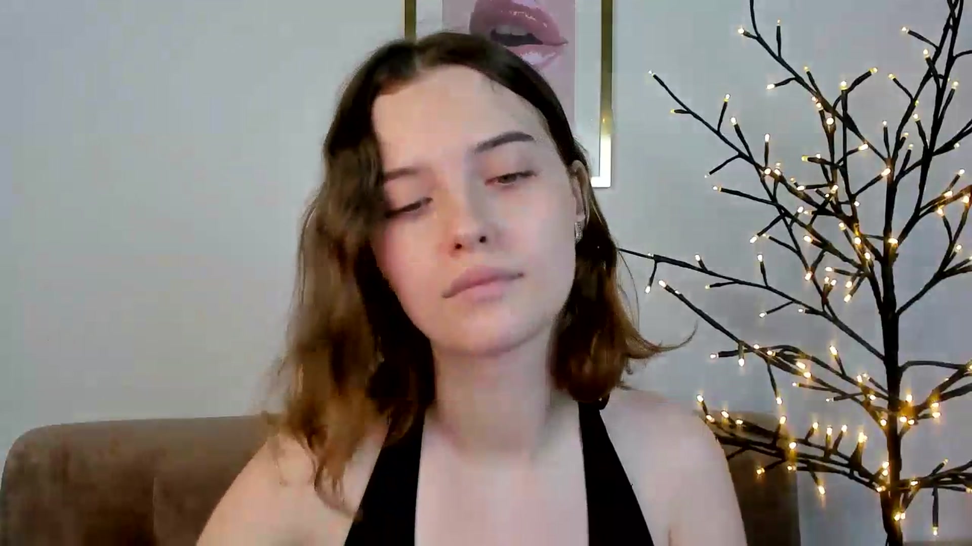 Gallery image thumbnail from KristiGant's myfreecams stream on, 07/03/2026, 13:07 image 13 of 20