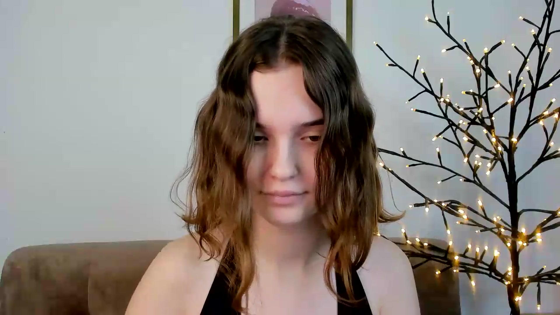 Gallery image thumbnail from KristiGant's myfreecams stream on, 07/03/2026, 13:07 image 14 of 20