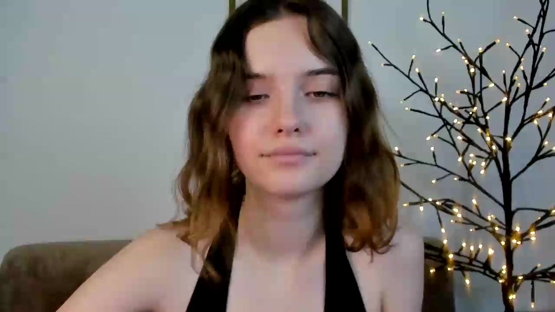 Gallery image thumbnail from KristiGant's myfreecams stream on, 07/03/2026, 13:07 image 4 of 20