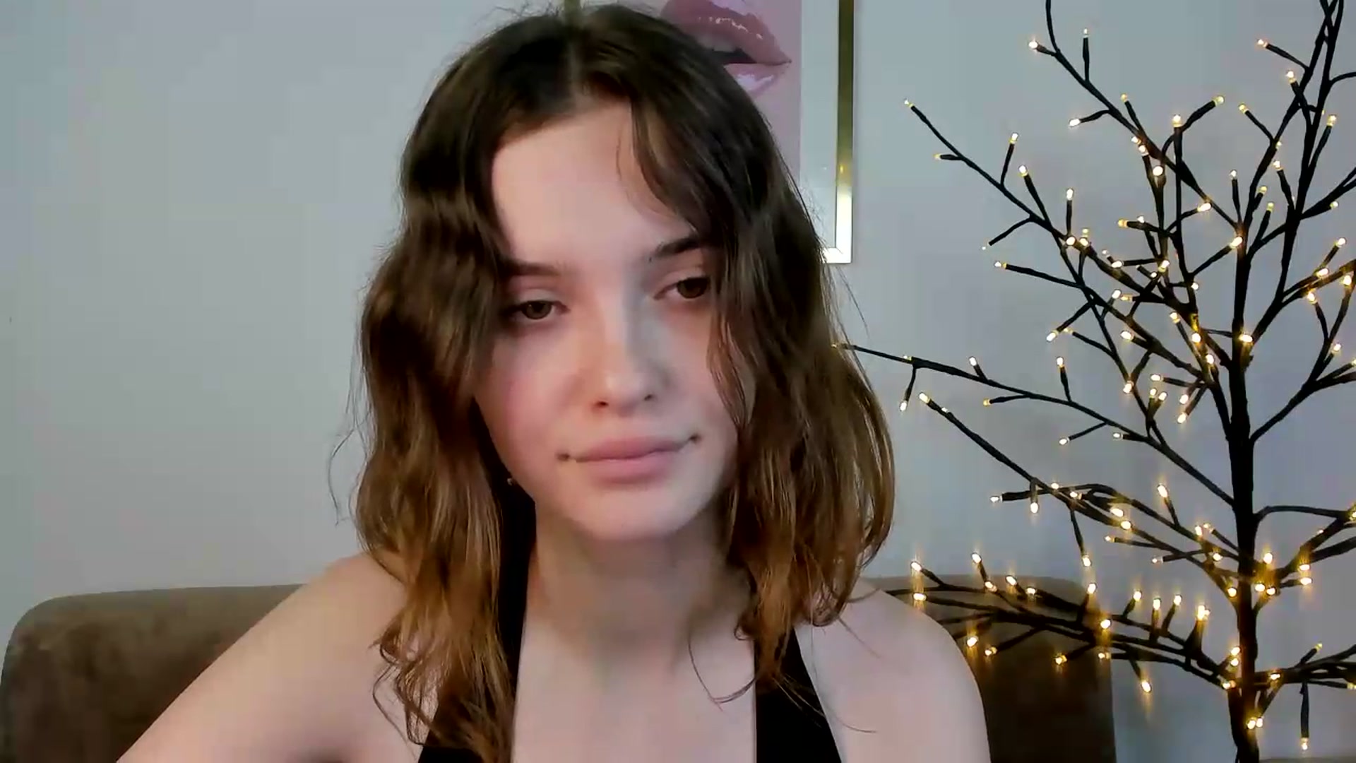 Gallery image thumbnail from KristiGant's myfreecams stream on, 07/03/2026, 13:07 image 6 of 20