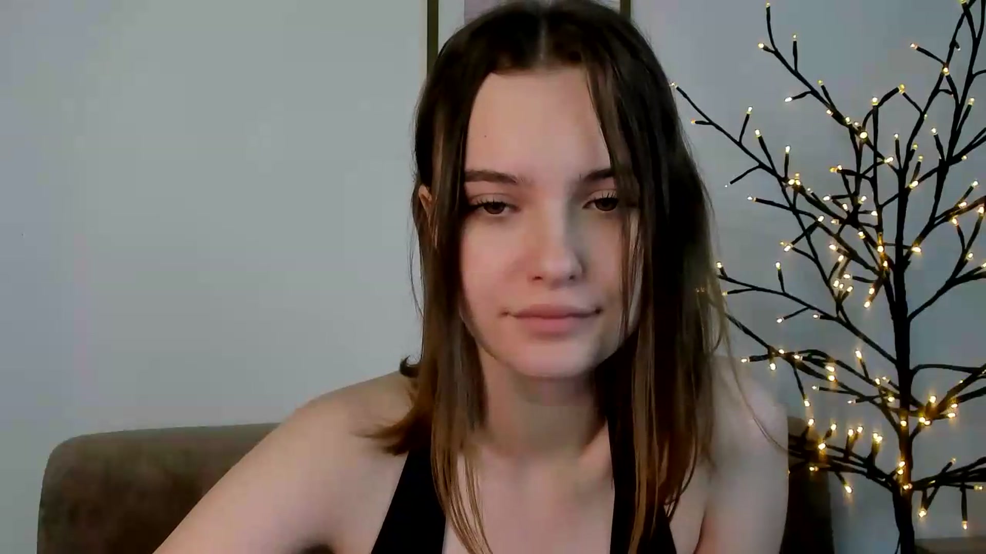 Gallery image thumbnail from KristiGant's myfreecams stream on, 07/04/2026, 13:34 image 19 of 20