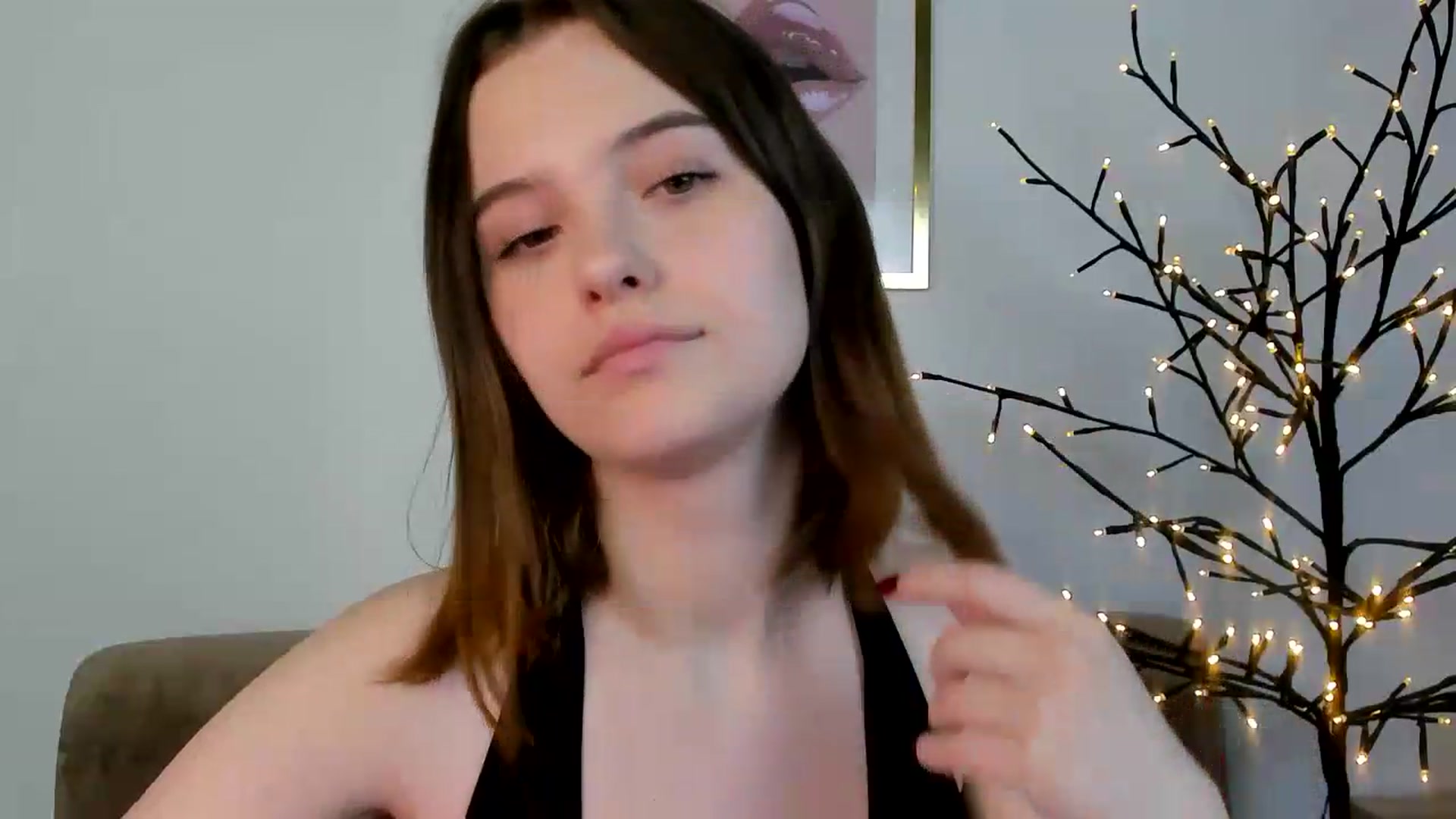 Gallery image thumbnail from KristiGant's myfreecams stream on, 07/04/2026, 13:34 image 8 of 20