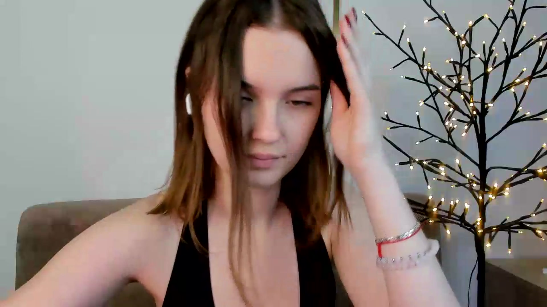 Gallery image thumbnail from KristiGant's myfreecams stream on, 07/04/2026, 14:58 image 12 of 20