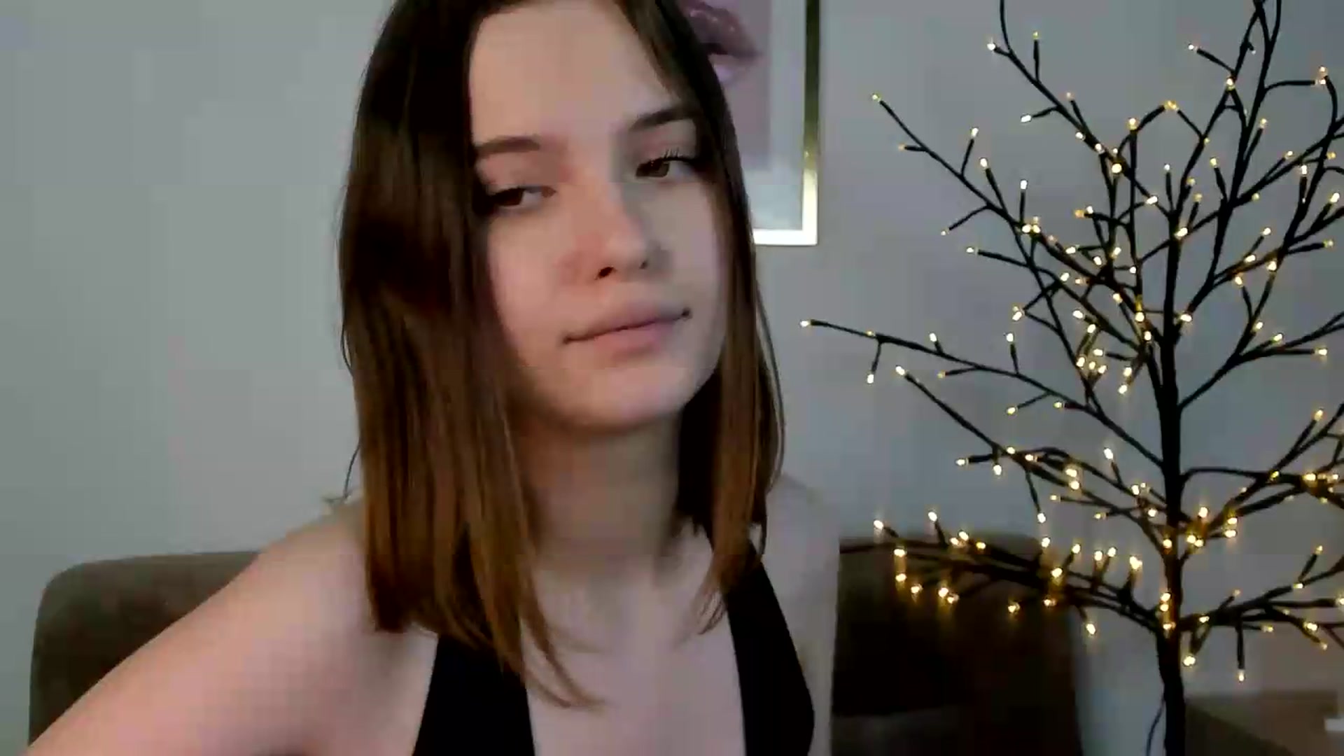 Gallery image thumbnail from KristiGant's myfreecams stream on, 07/04/2026, 15:22 image 4 of 20