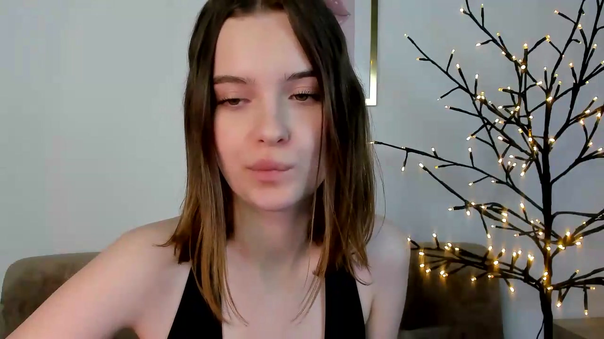 Gallery image thumbnail from KristiGant's myfreecams stream on, 07/04/2026, 16:42 image 3 of 20