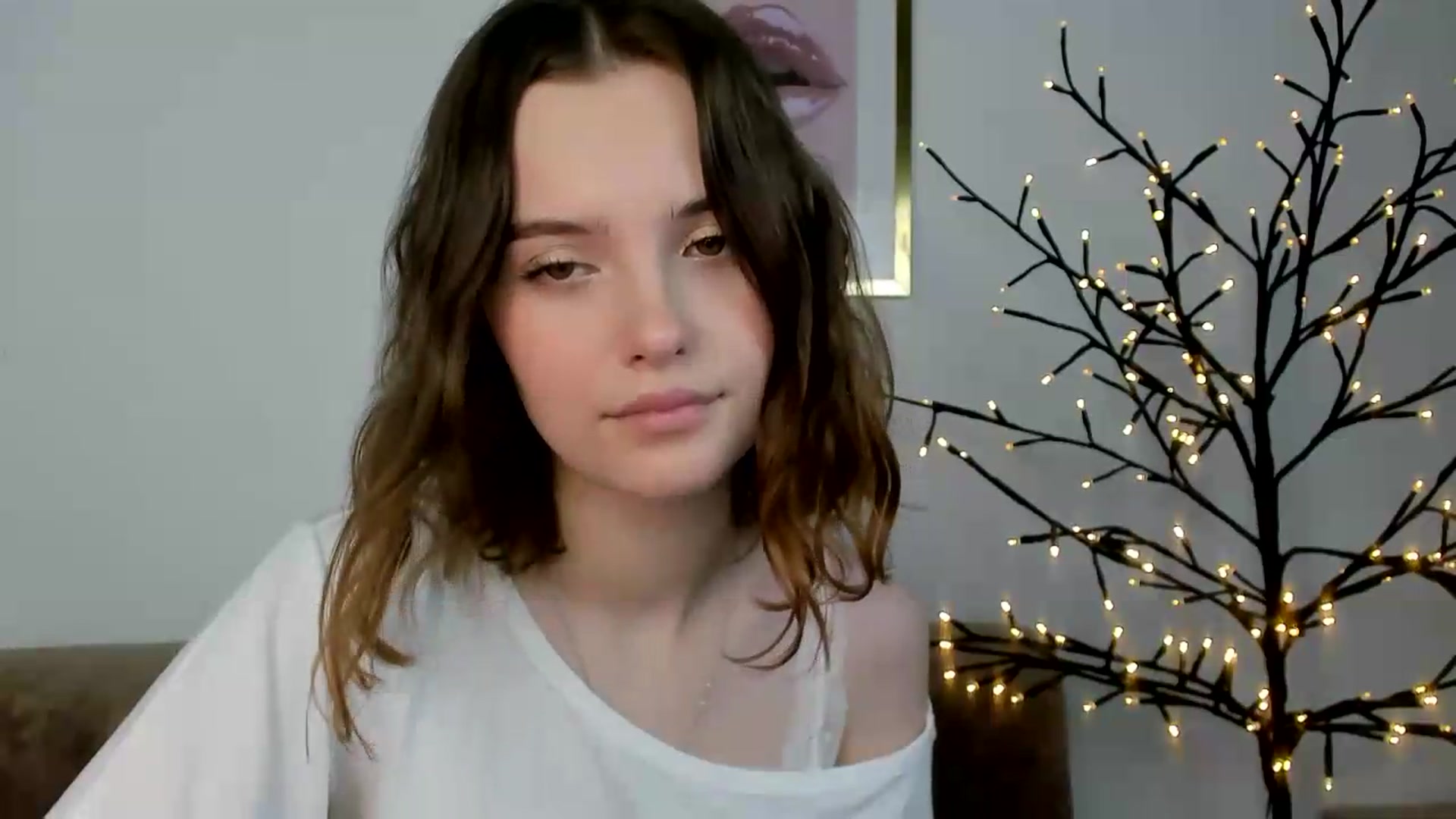 Gallery image thumbnail from KristiGant's myfreecams stream on, 07/05/2026, 12:48 image 18 of 20